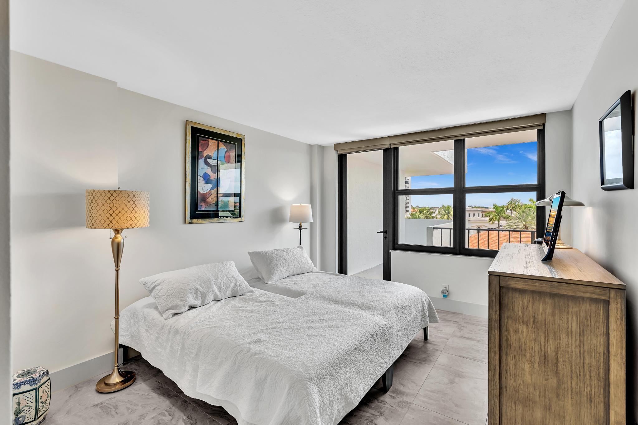 4600 S Ocean Boulevard