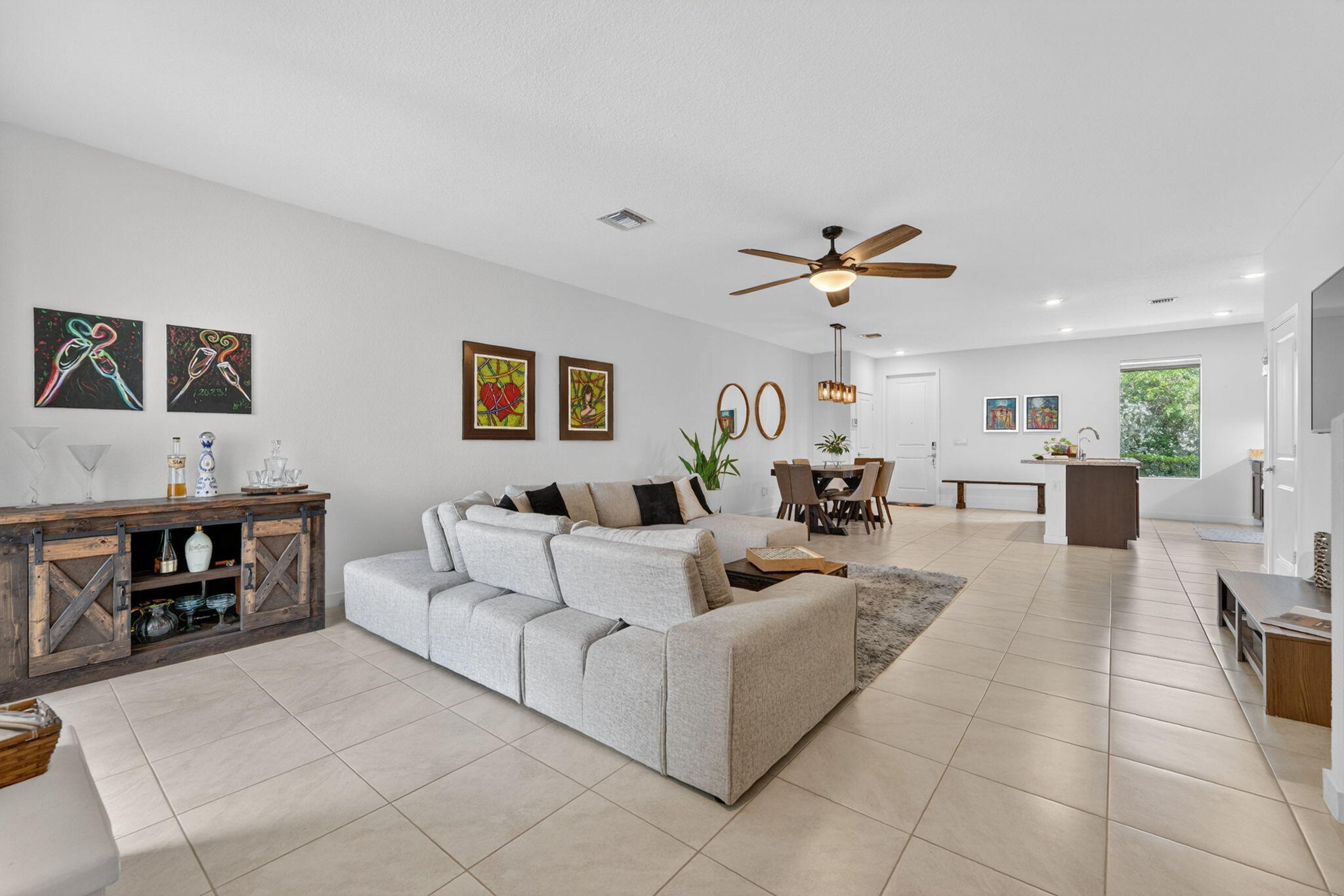 527 NW 17th Street