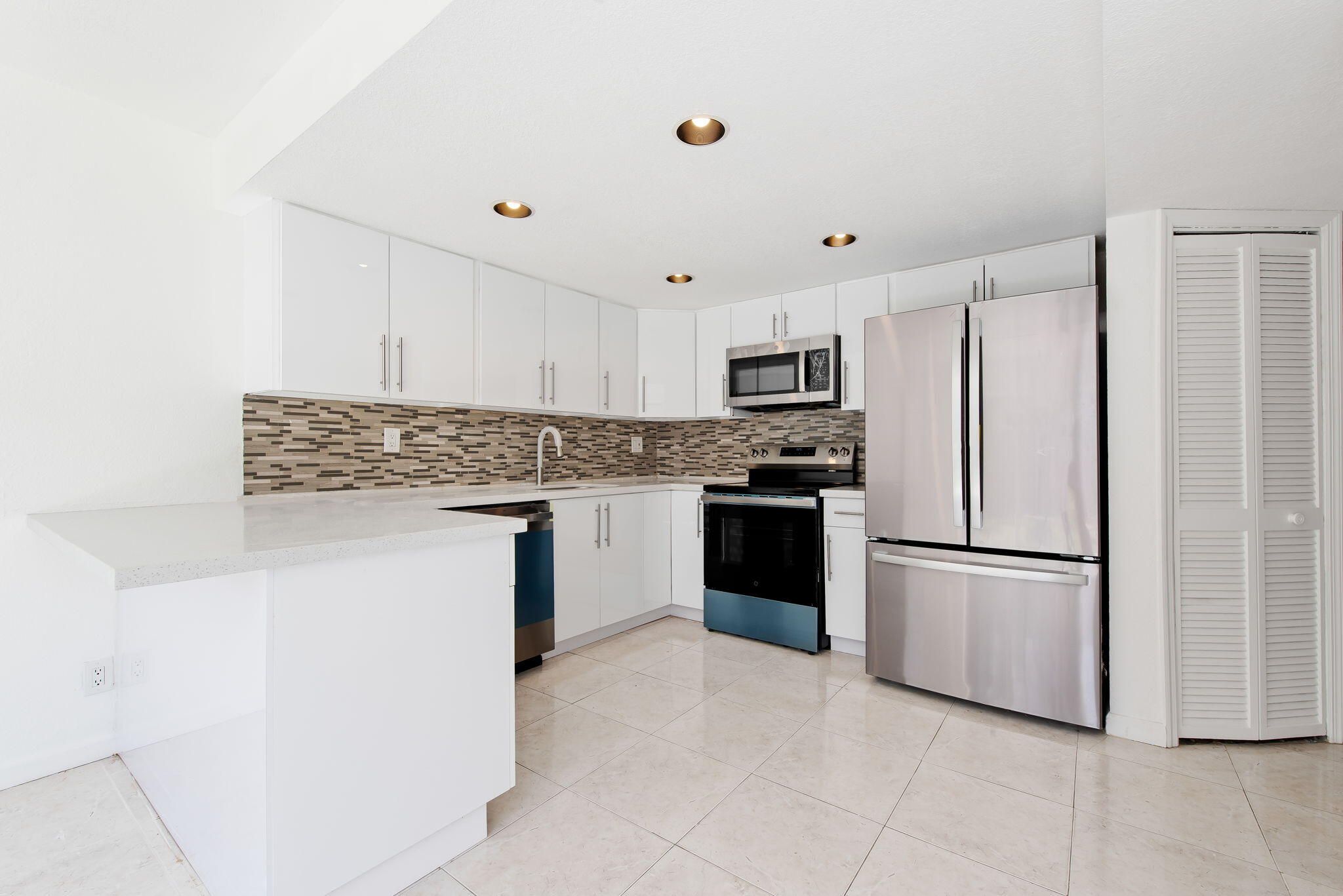 3770 SW 59th Terrace 53