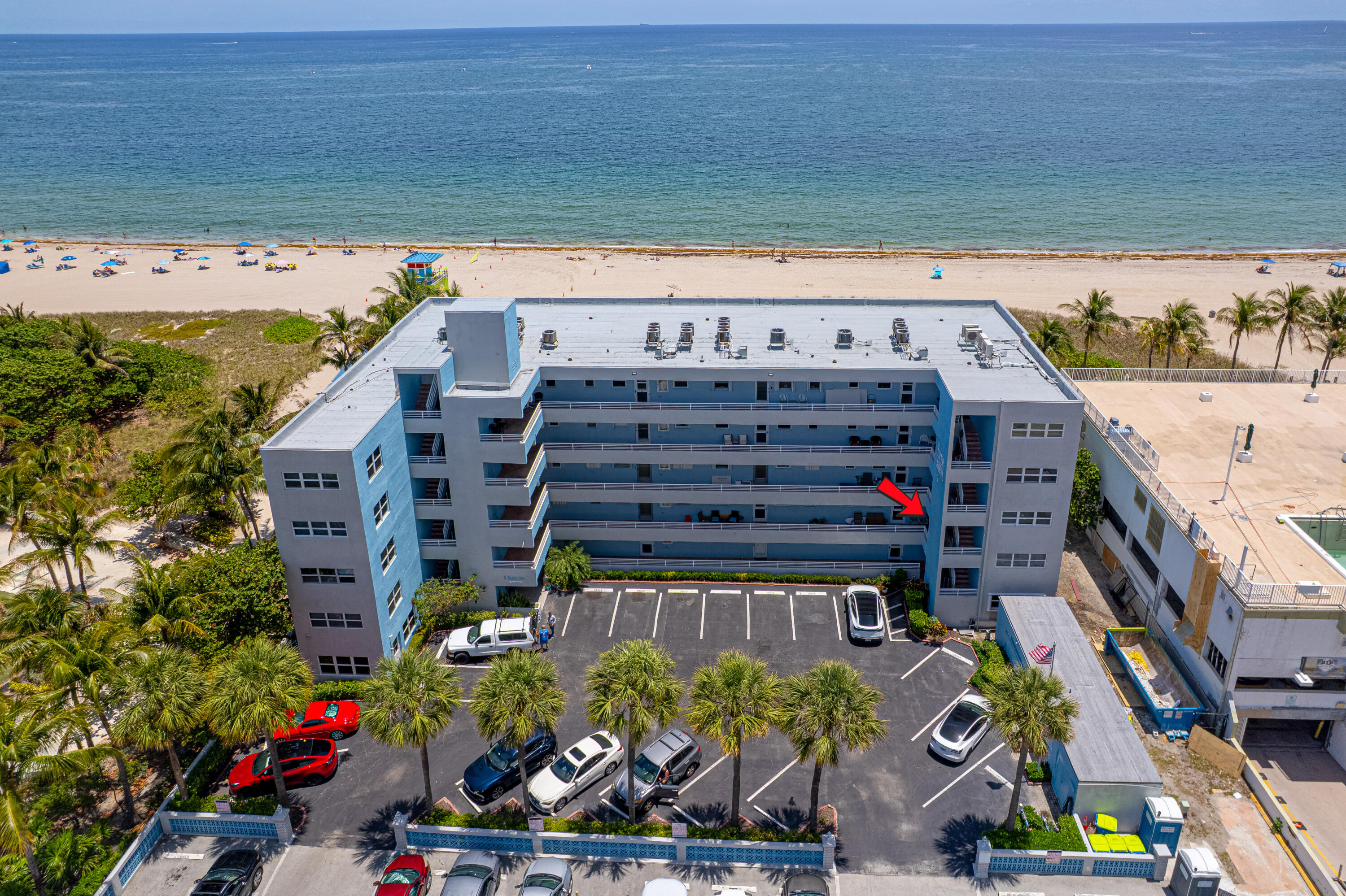 8 Briny Avenue 206