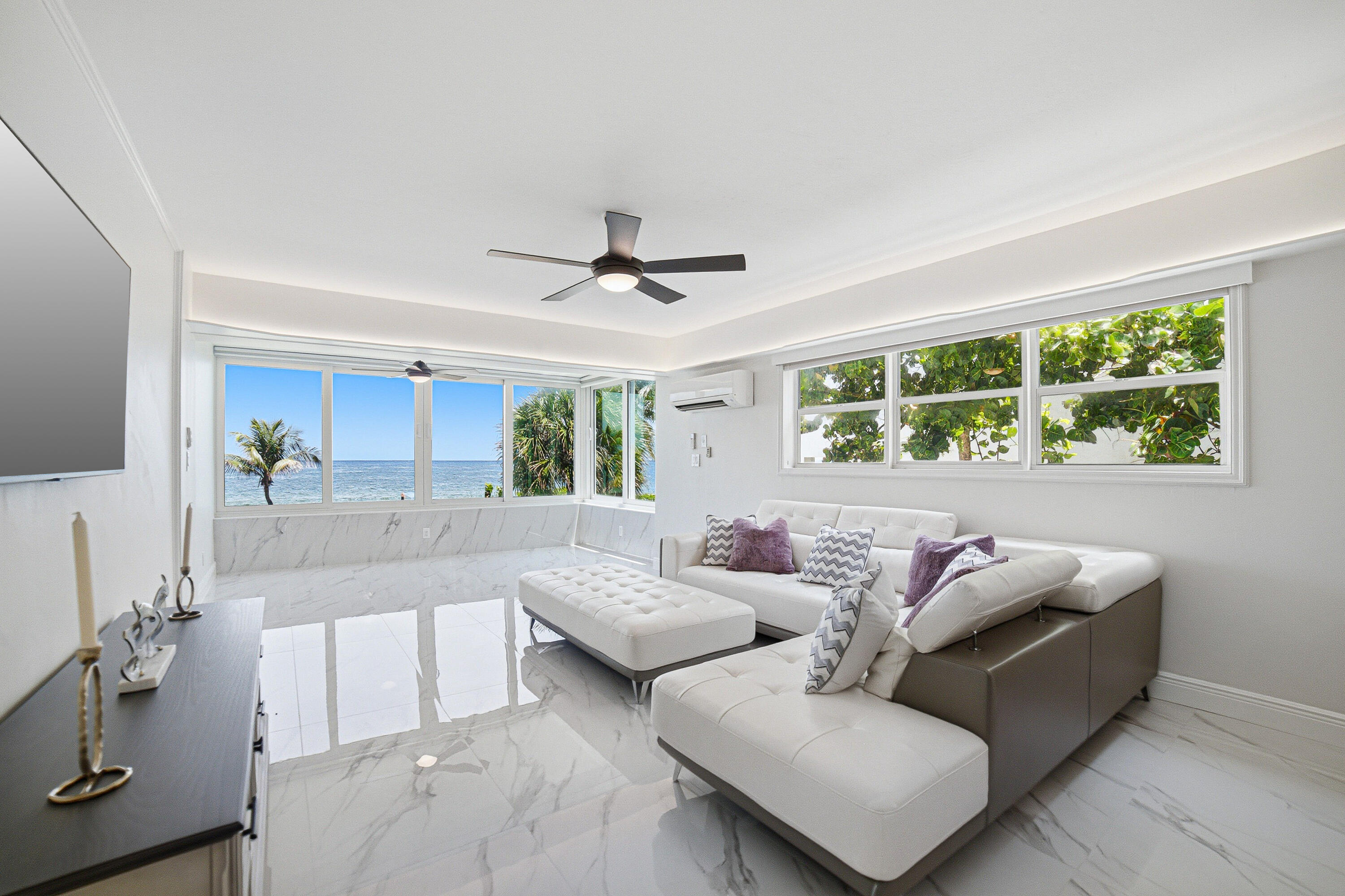 8 Briny Avenue 206