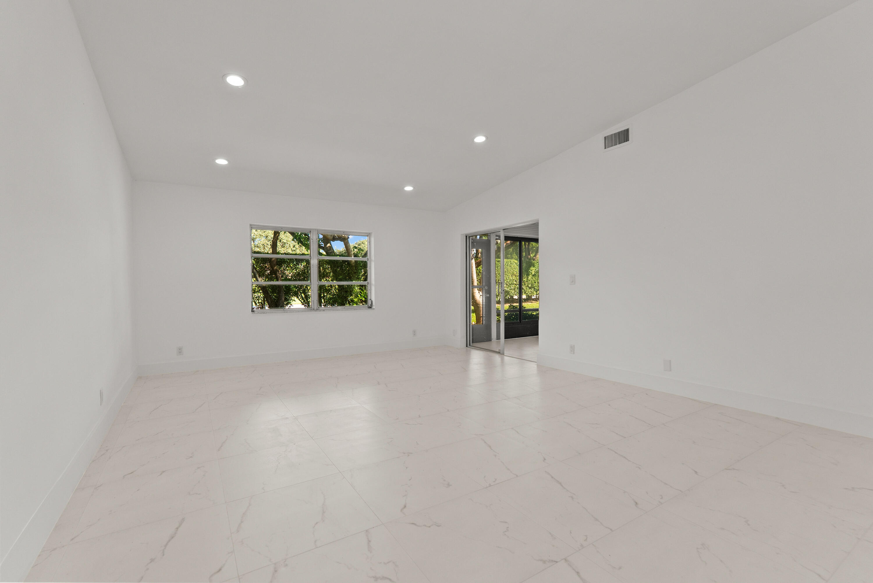 8273 Springtree Road