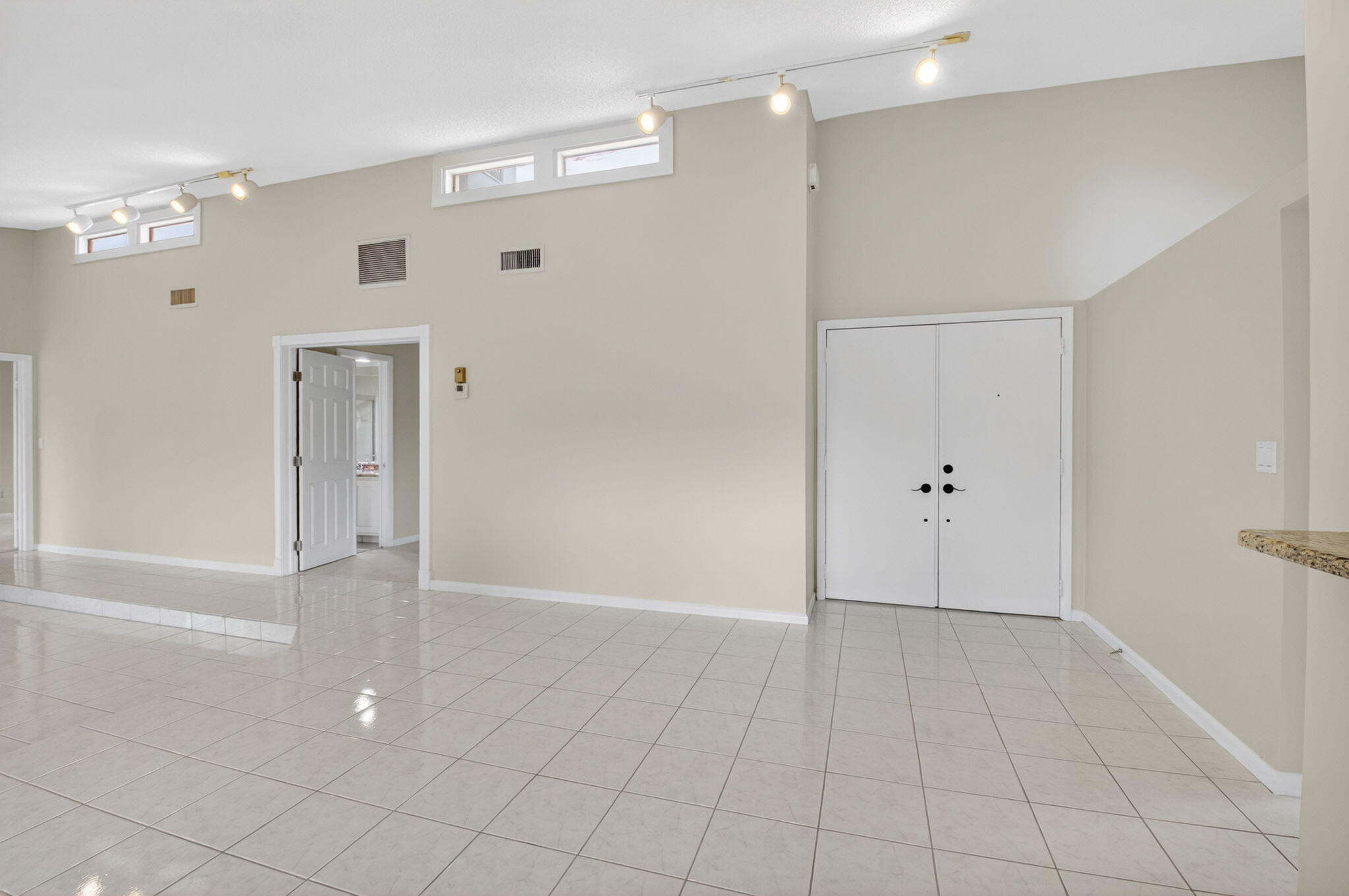 5580 Piping Rock Drive