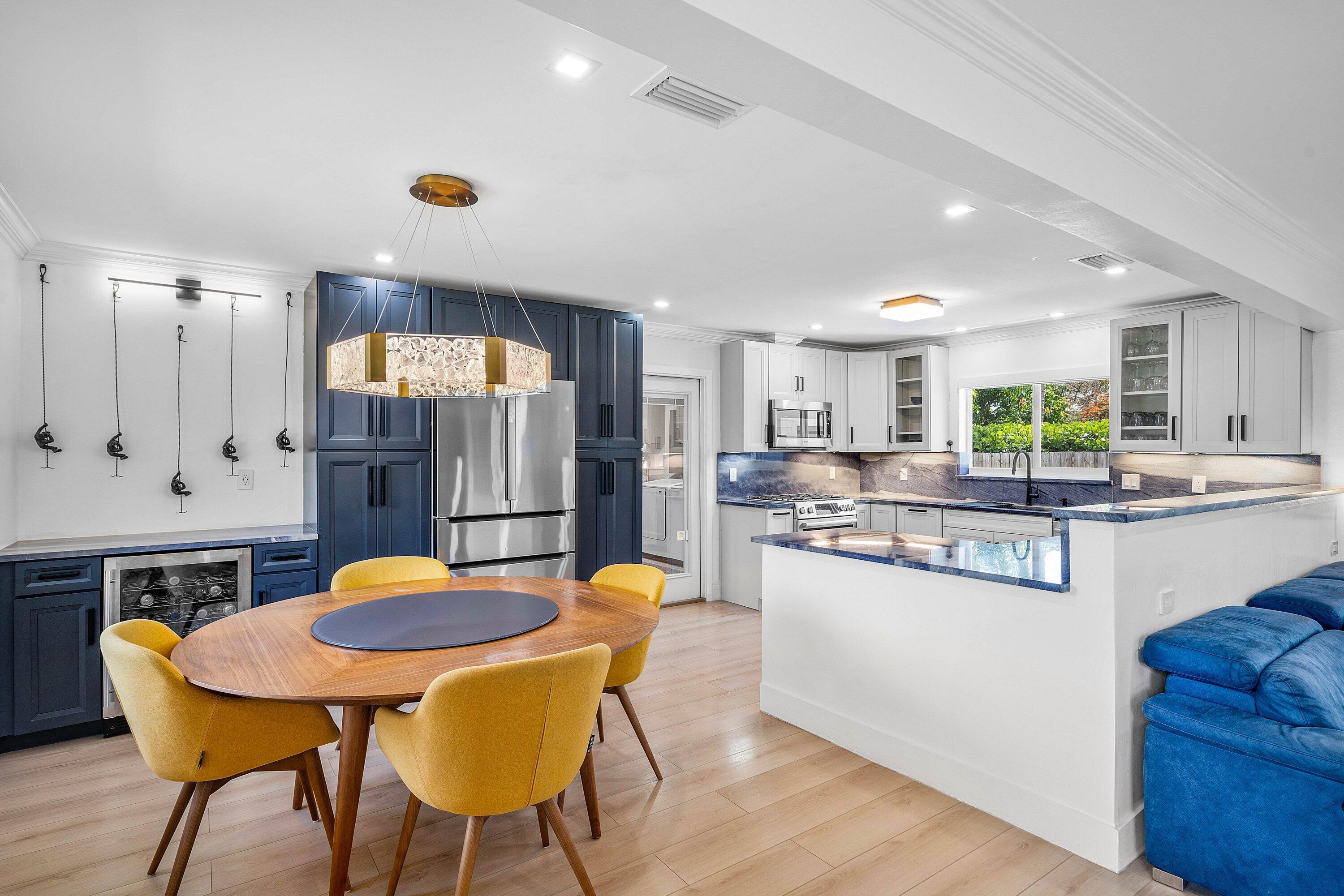 2866 SW 8th Street