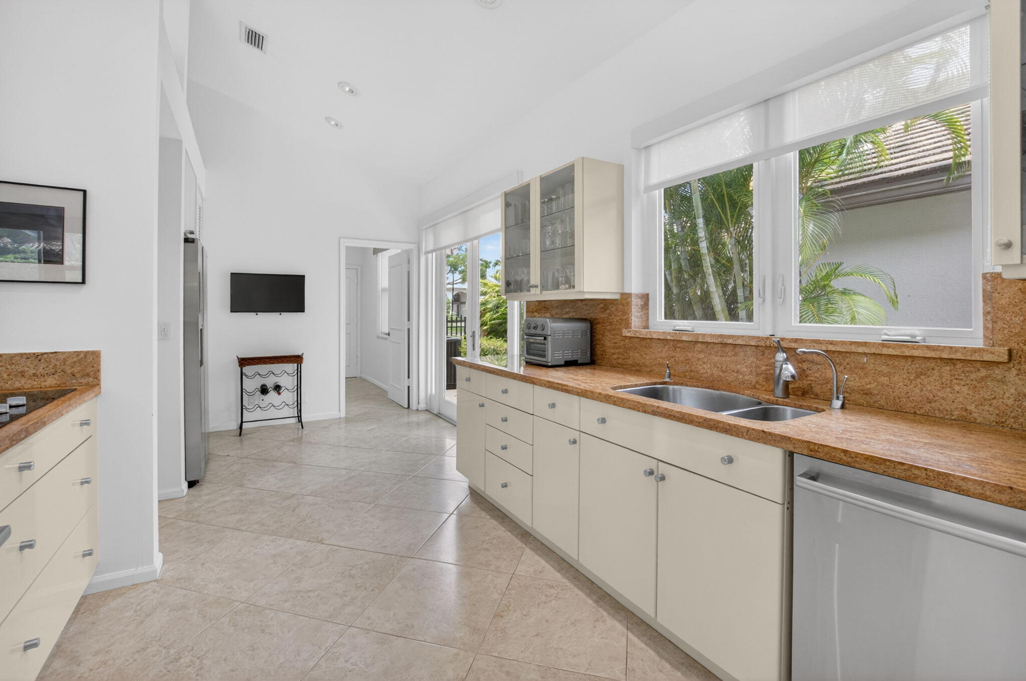 2054 NW 56th Street