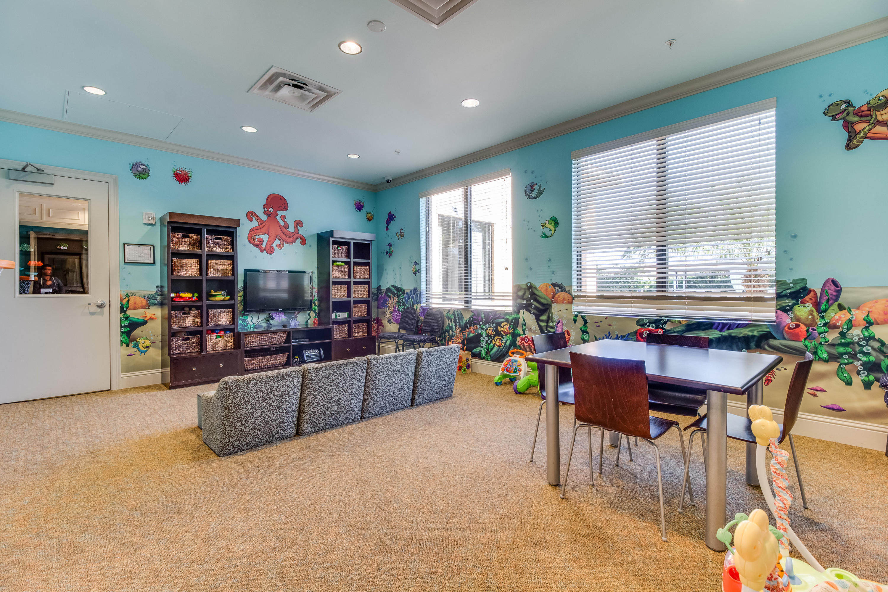 8268 Calabria Lakes Drive