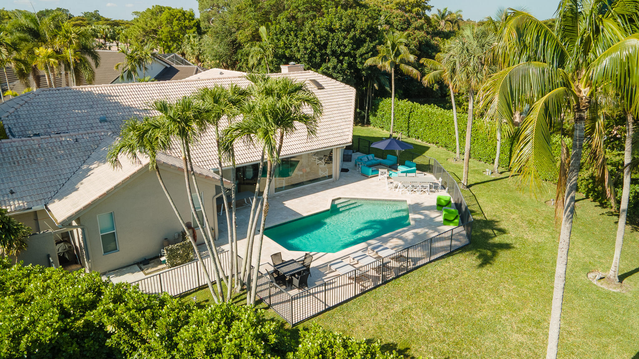 2245 SW 16th Place