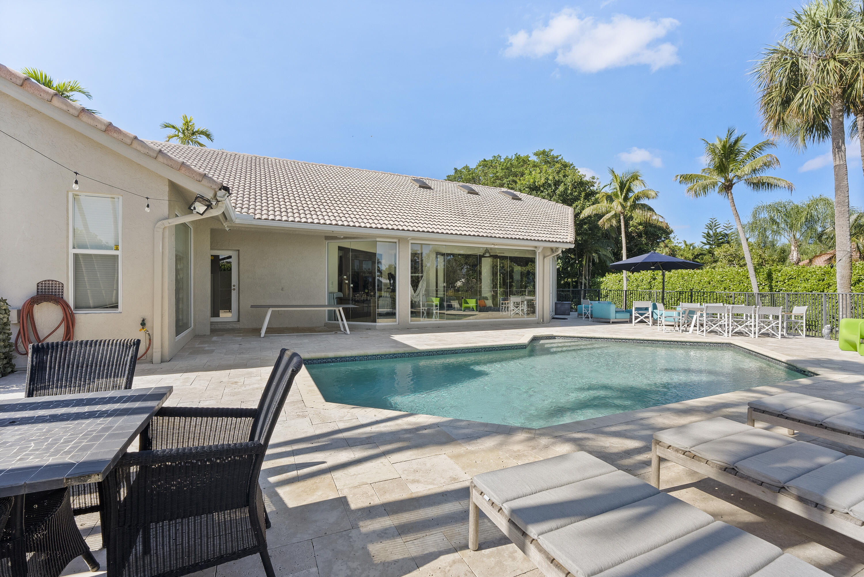 2245 SW 16th Place