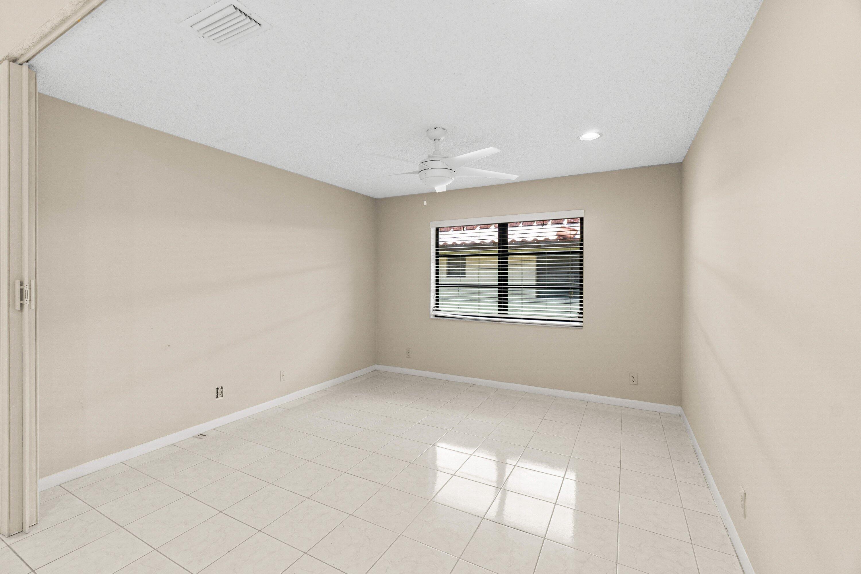 6099 Kings Gate Circle