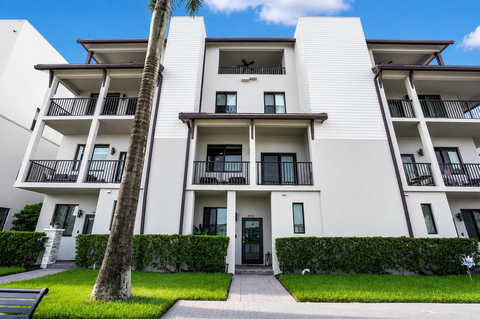 4716 NW 84th Court