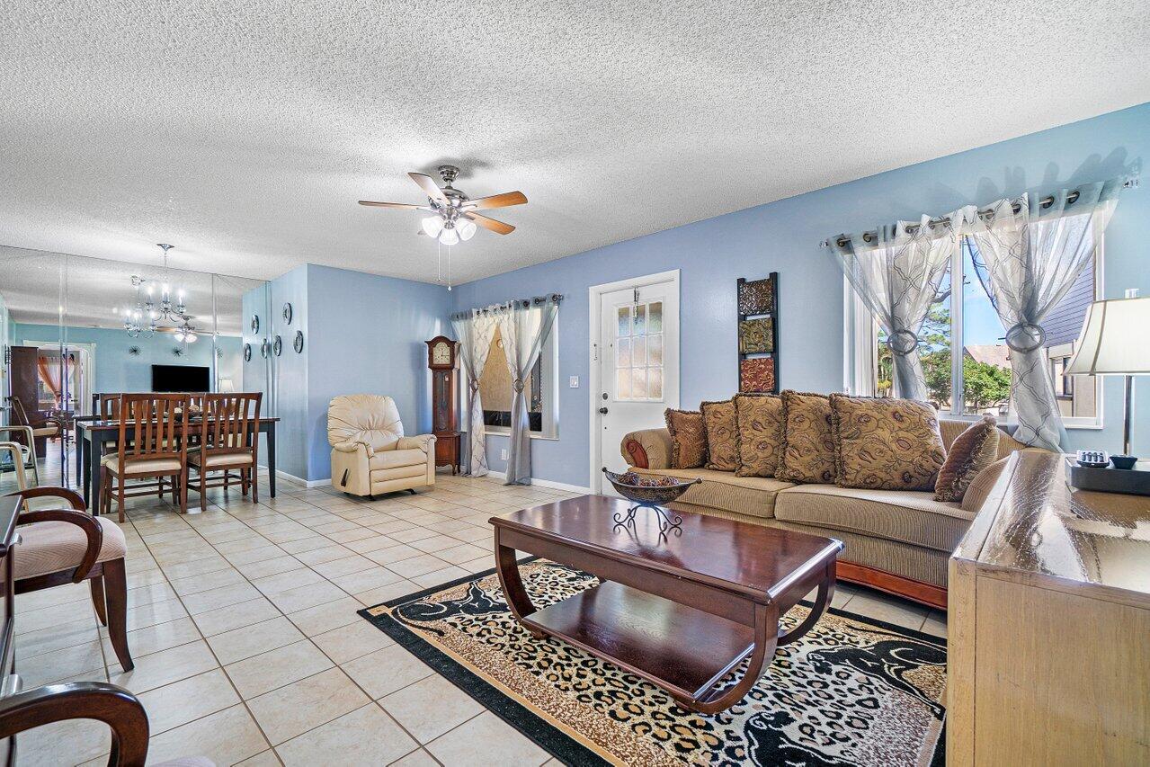 407 Pine Glen Lane B-1