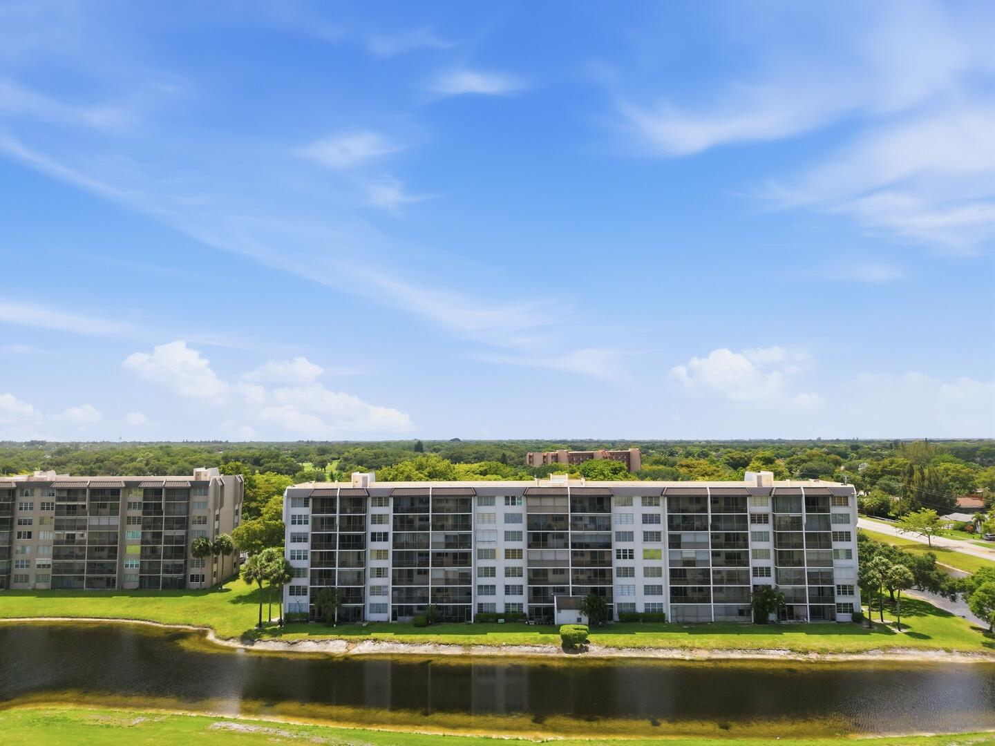 3100 W Rolling Hills Circle 405