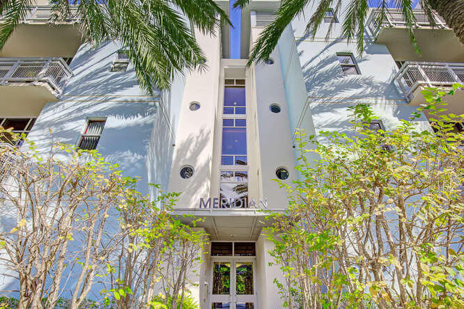 335 SE 6th Avenue
