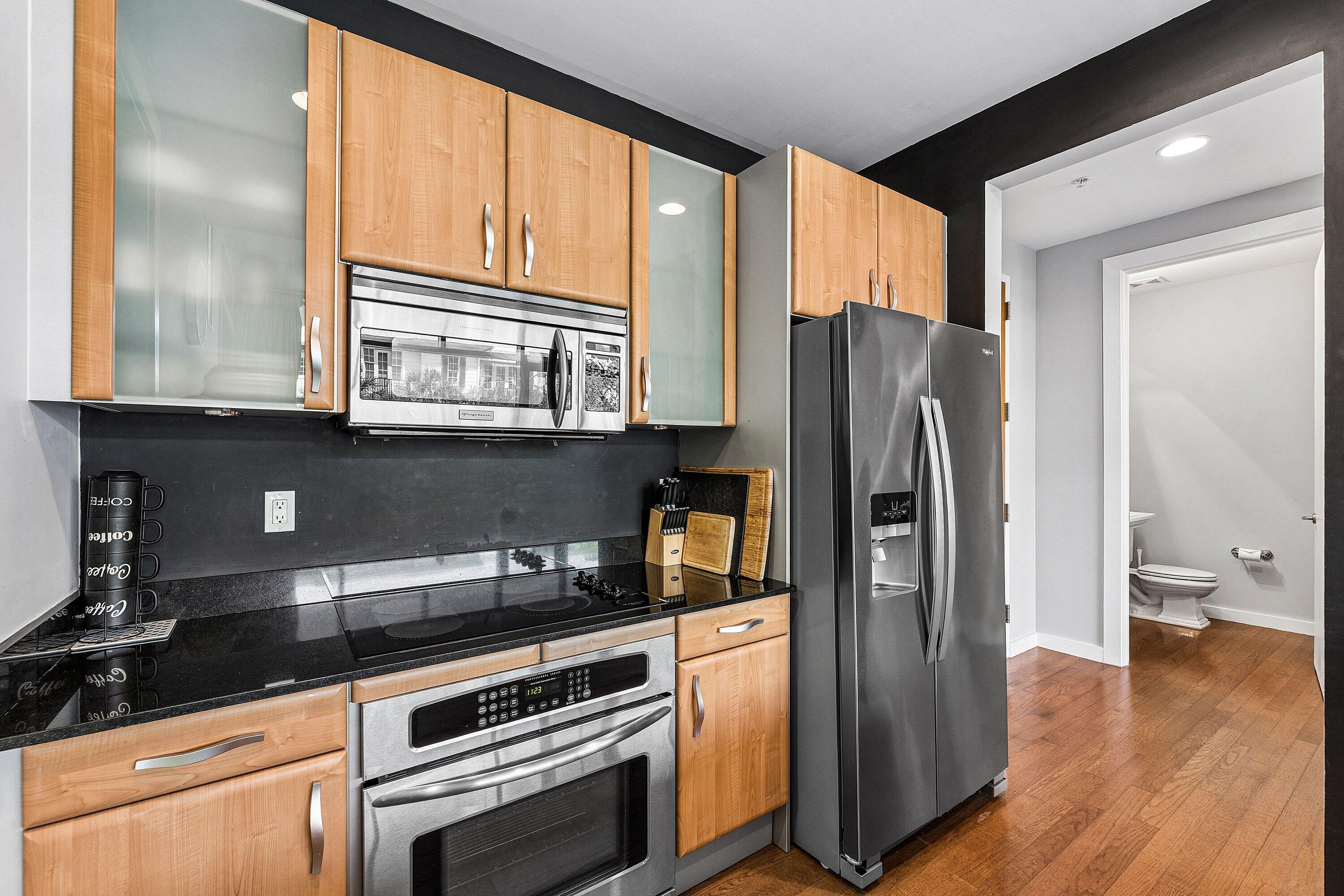 335 SE 6th Avenue