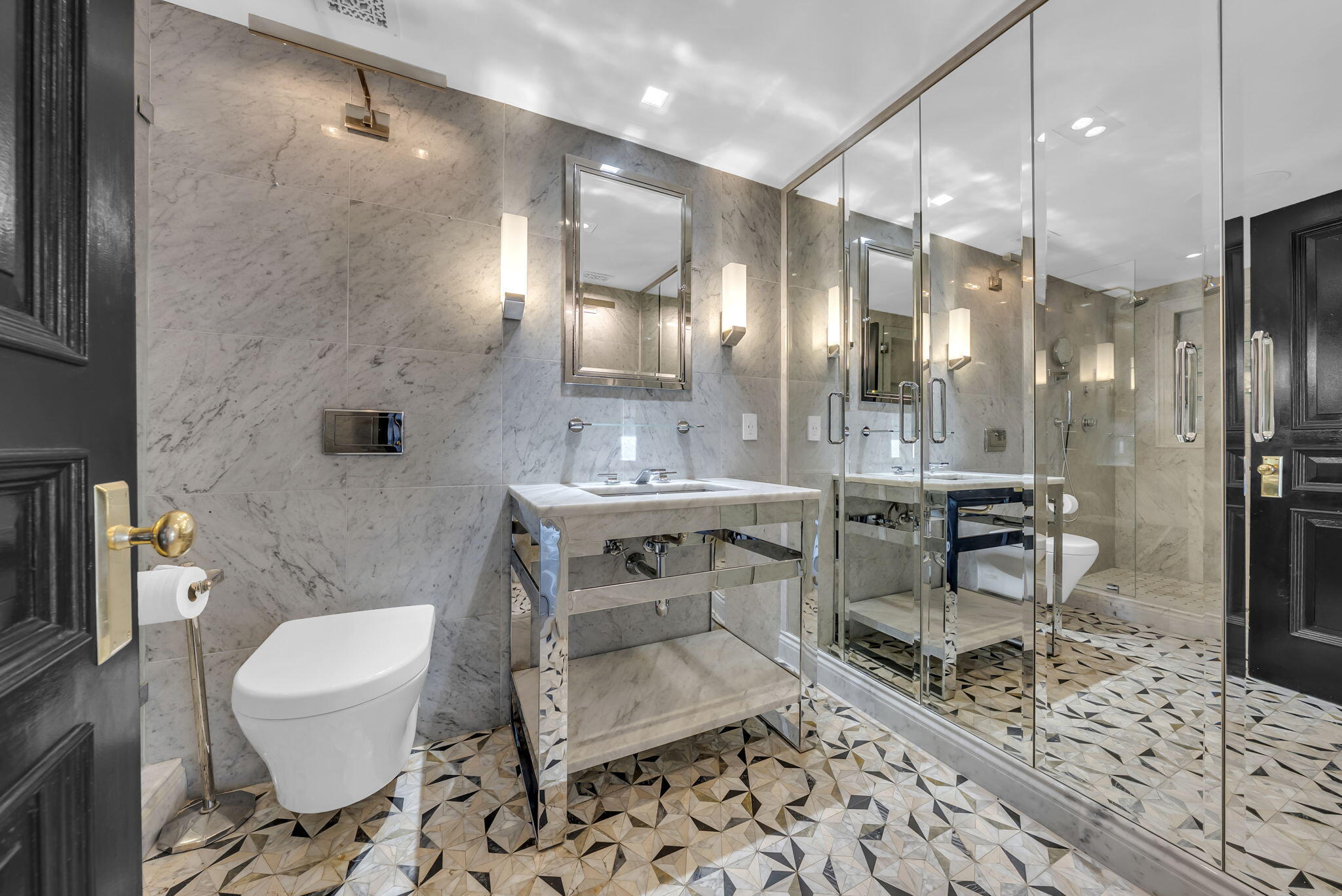 341 N Birch Road Unit 206