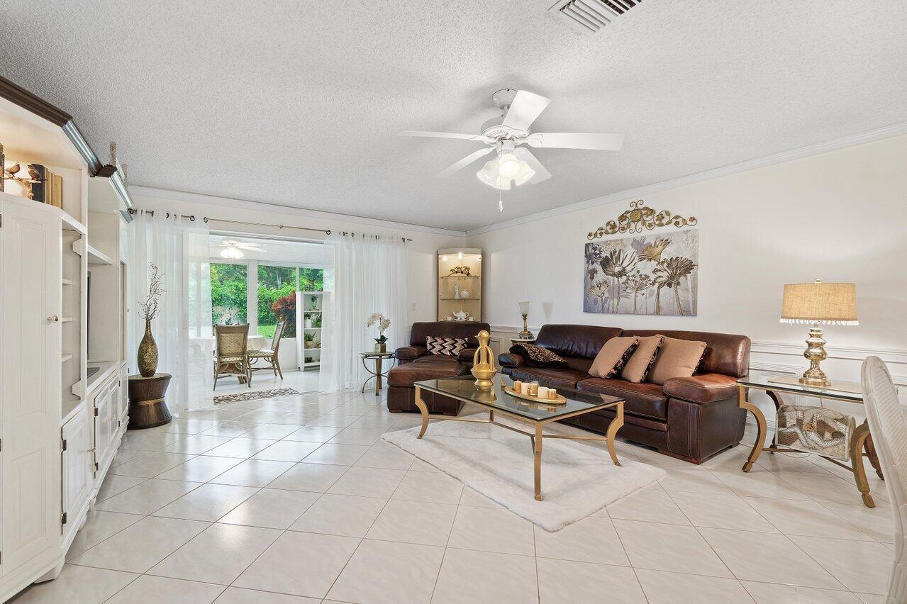 5010 Privet Place 101