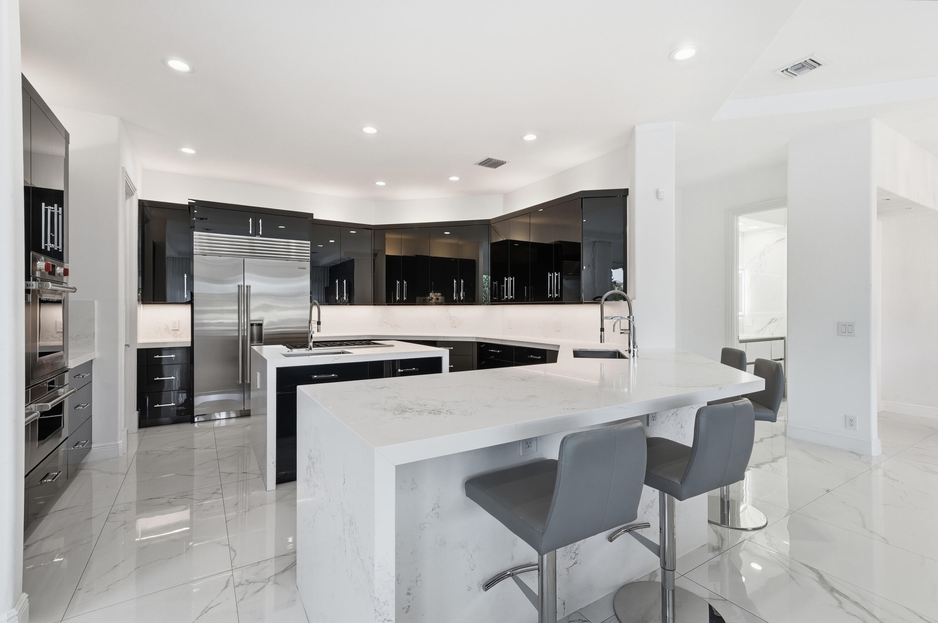 5600 Coastal Drive