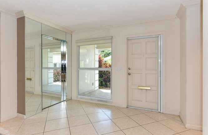 437 French Royale Circle