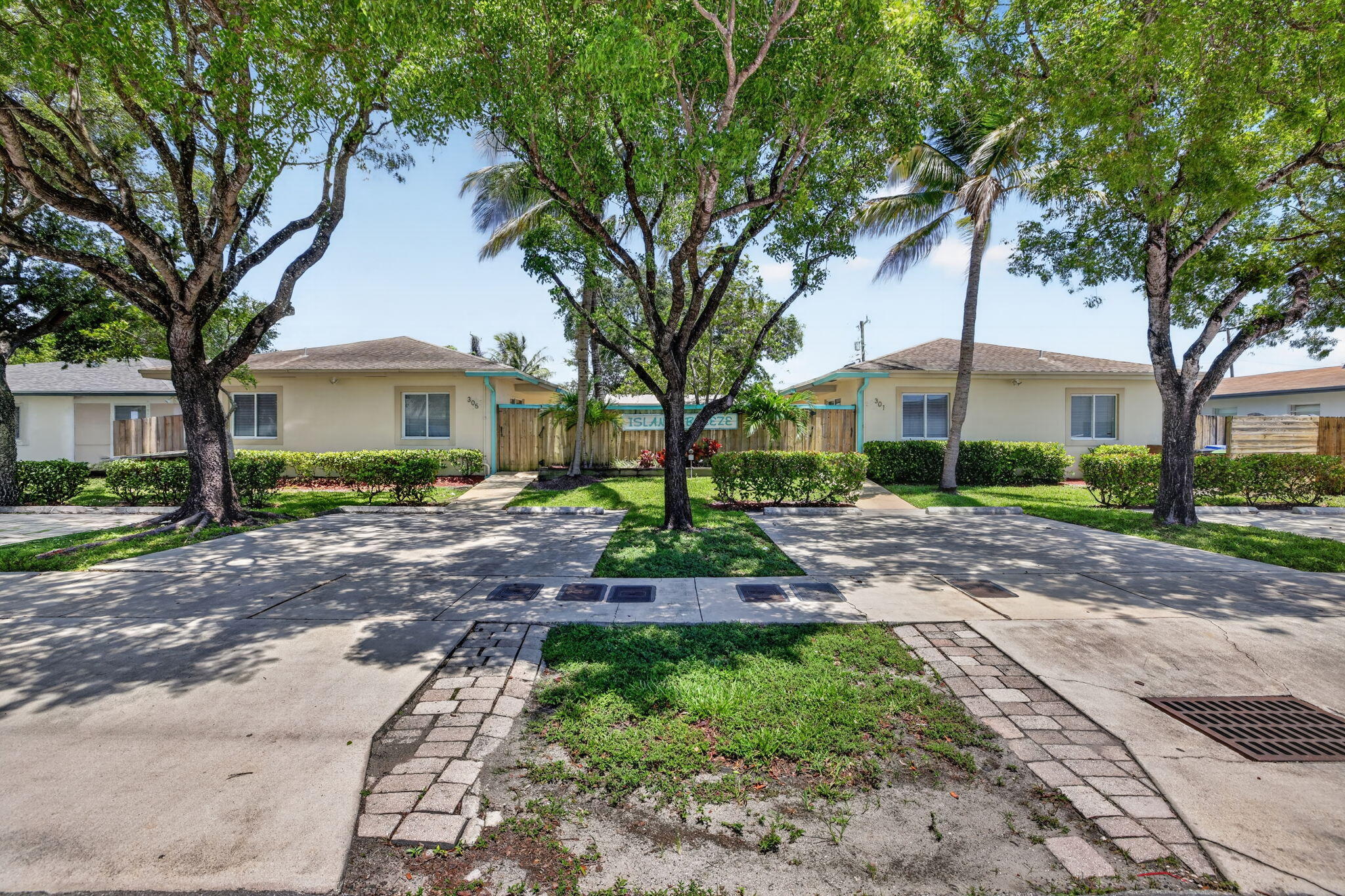 301 SW 16th Street