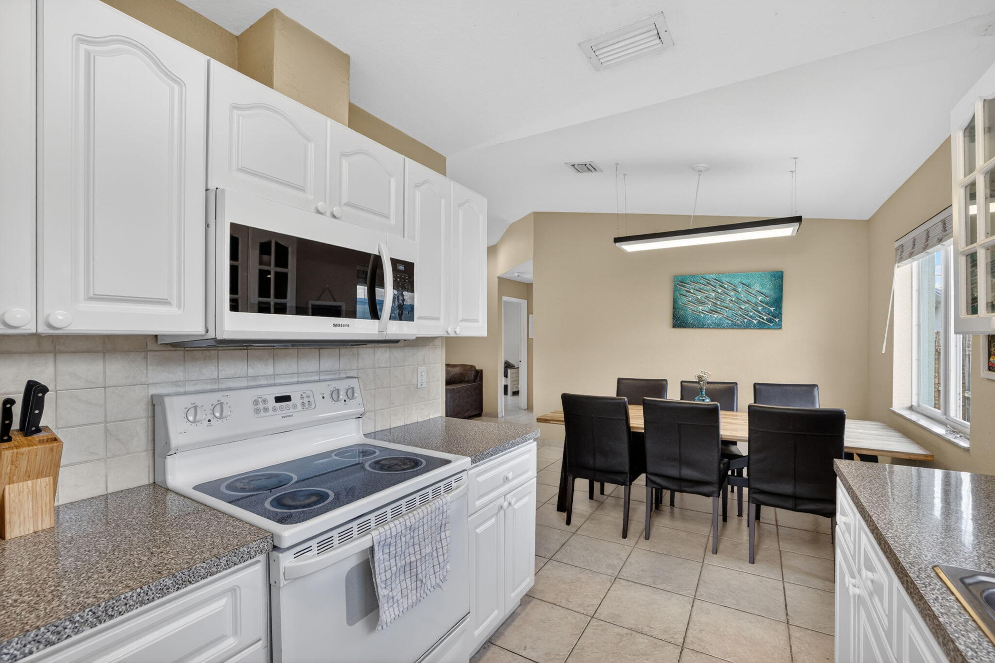 301 SW 16th Street