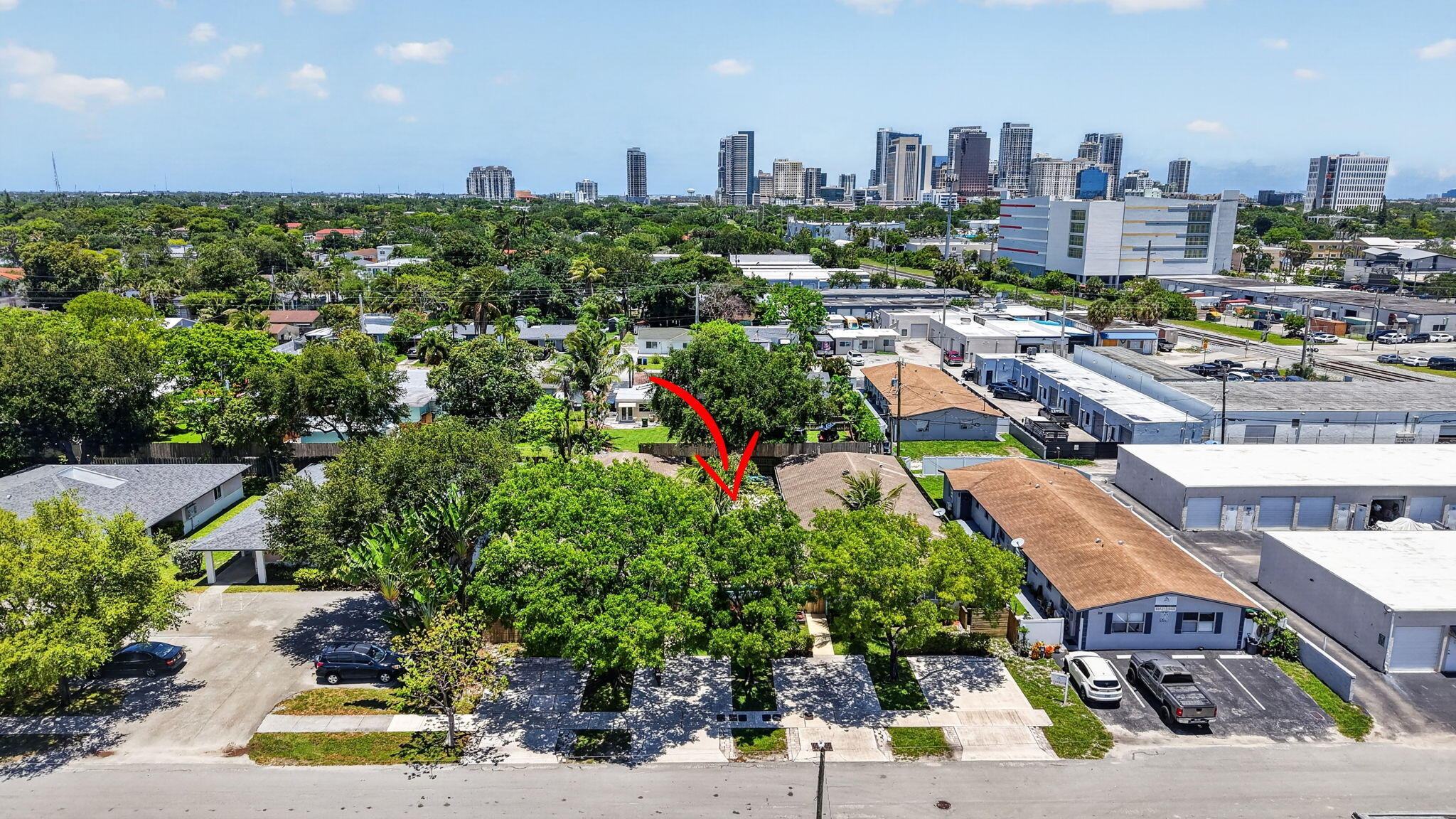 305 SW 16th Street