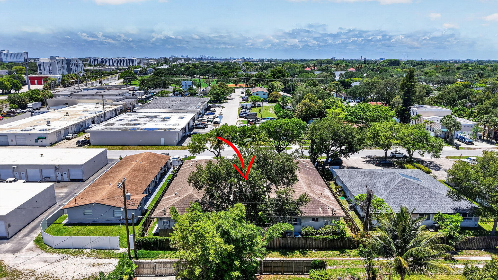 305 SW 16th Street