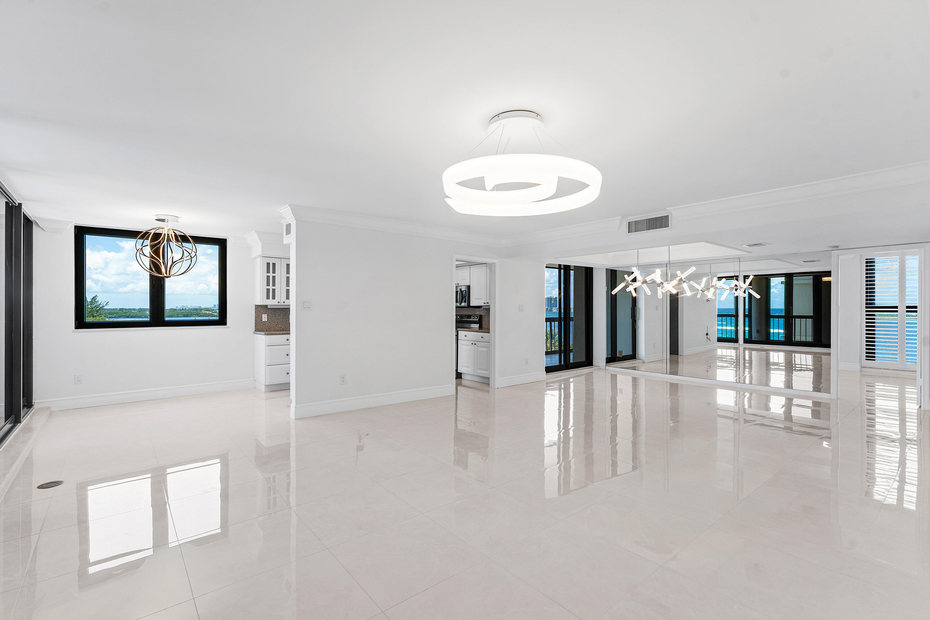 5380 N Ocean Drive 5a