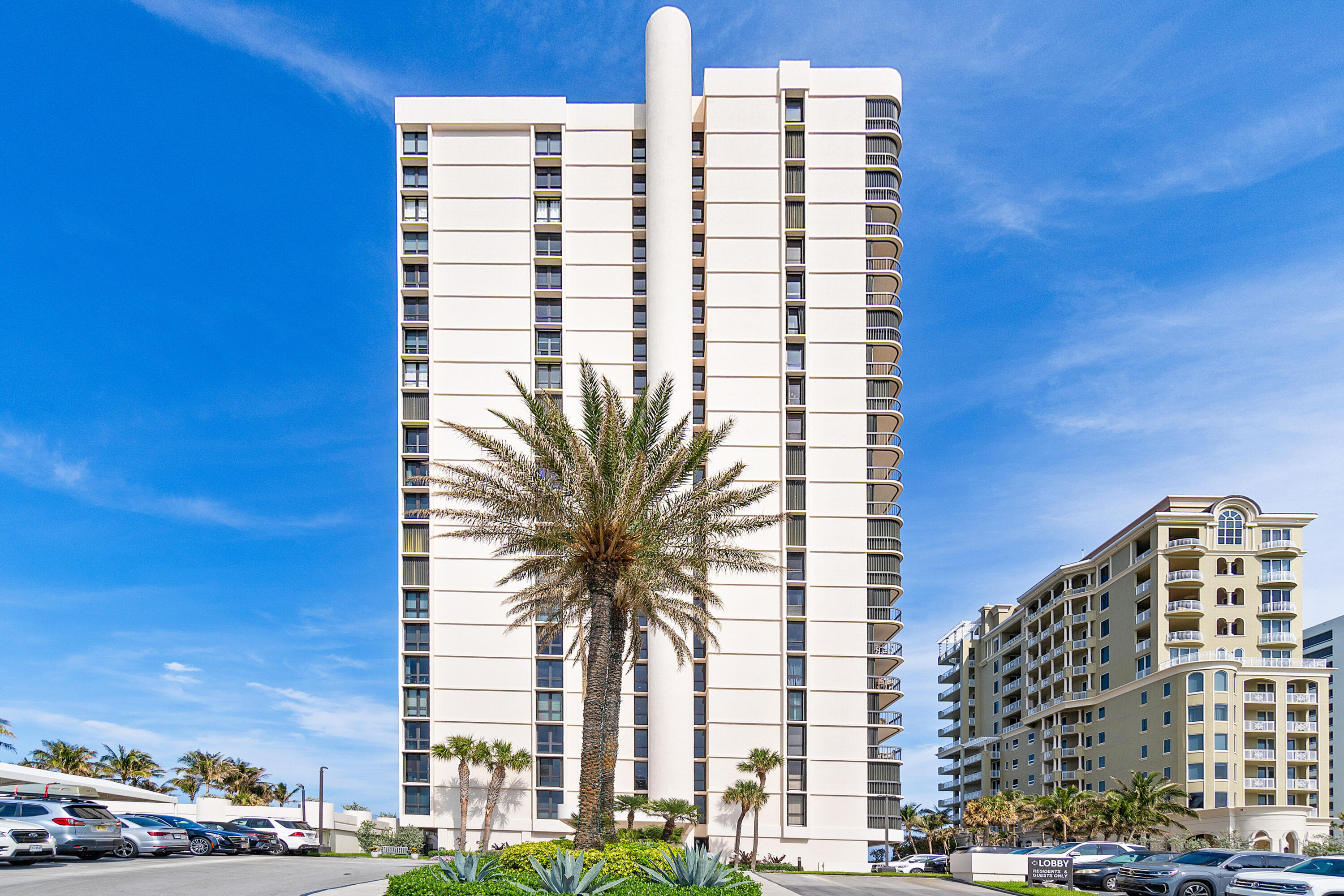 5380 N Ocean Drive 5a