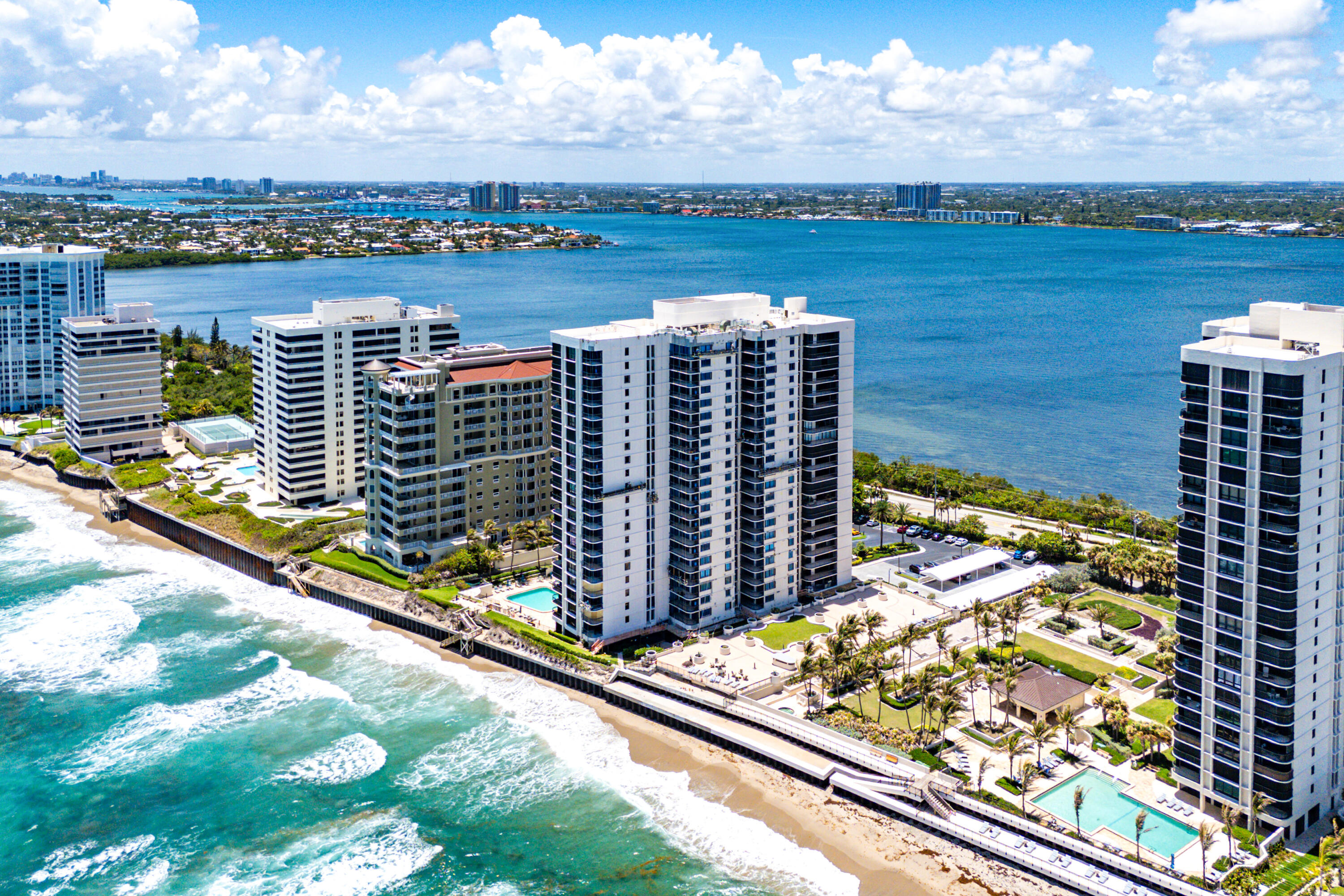 5380 N Ocean Drive 5a