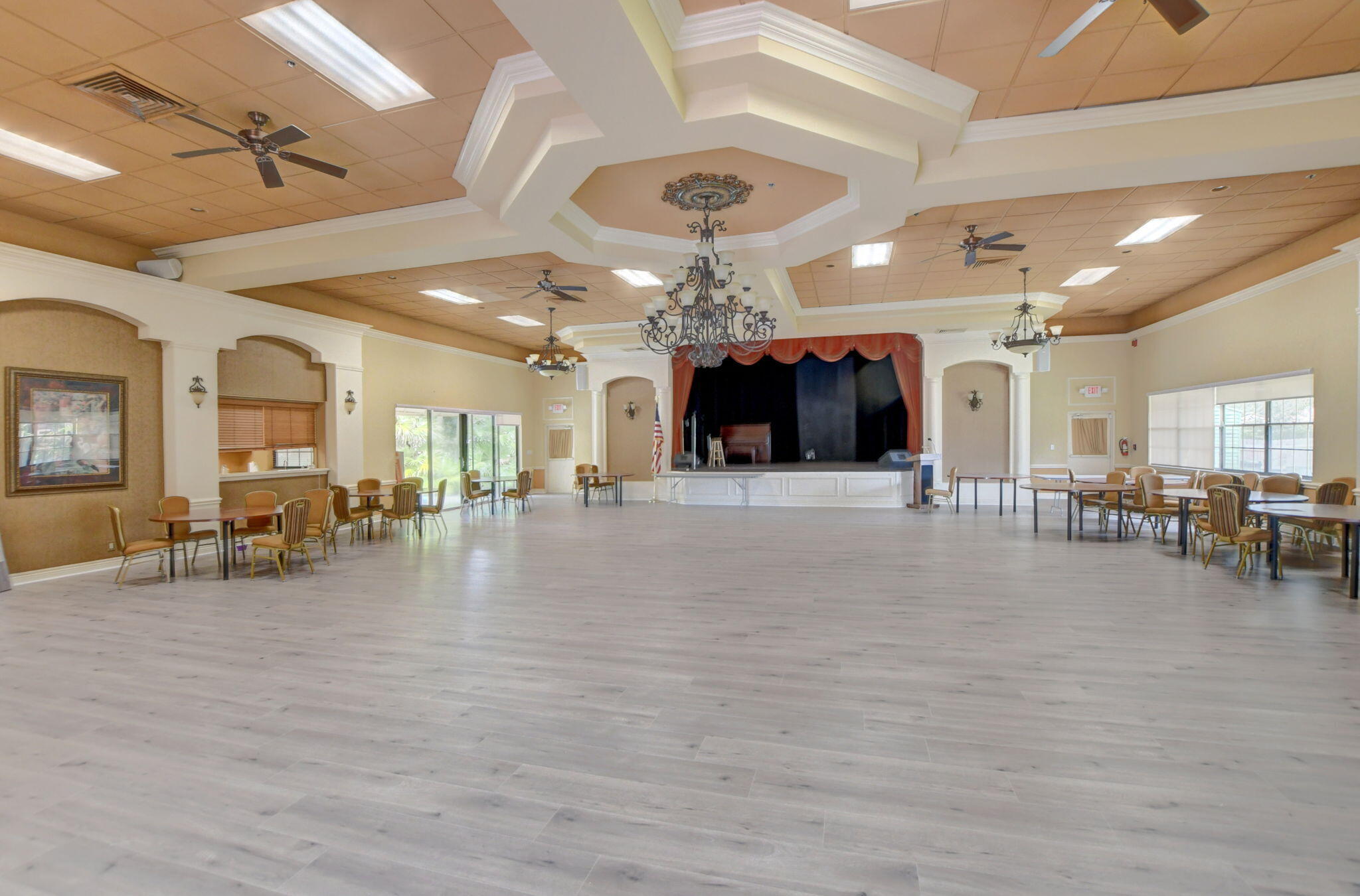 10939 Roebelini Palm Court A