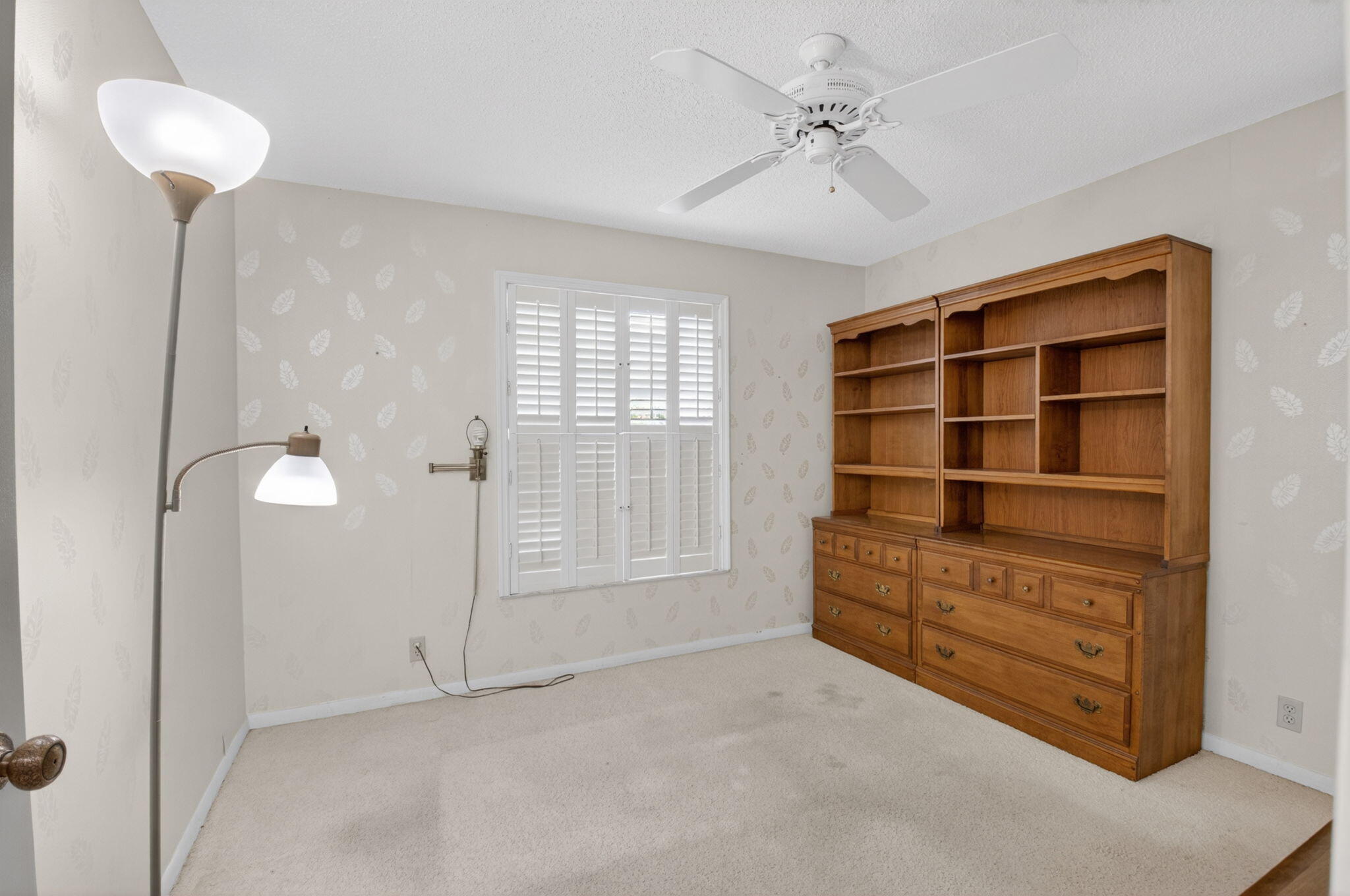 10939 Roebelini Palm Court A