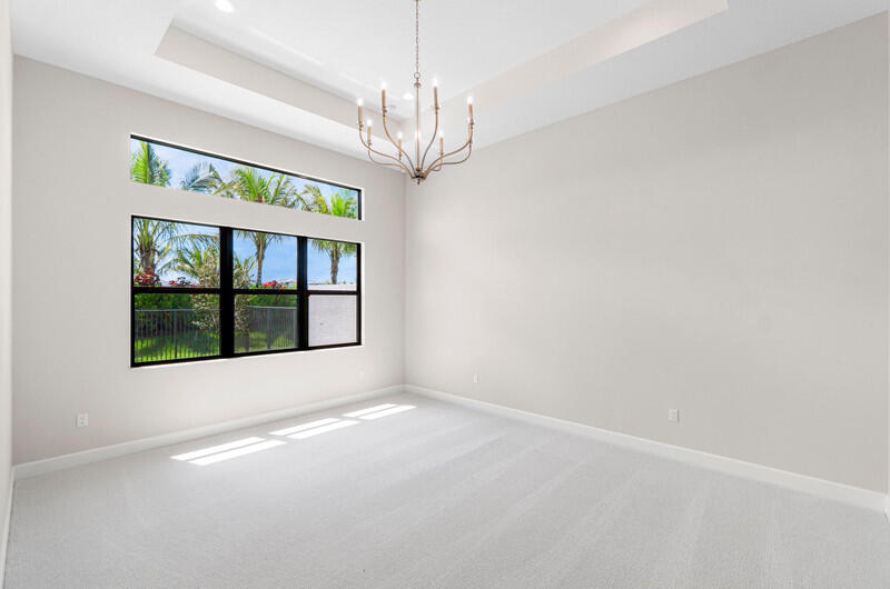 9124 Red Robin Lane