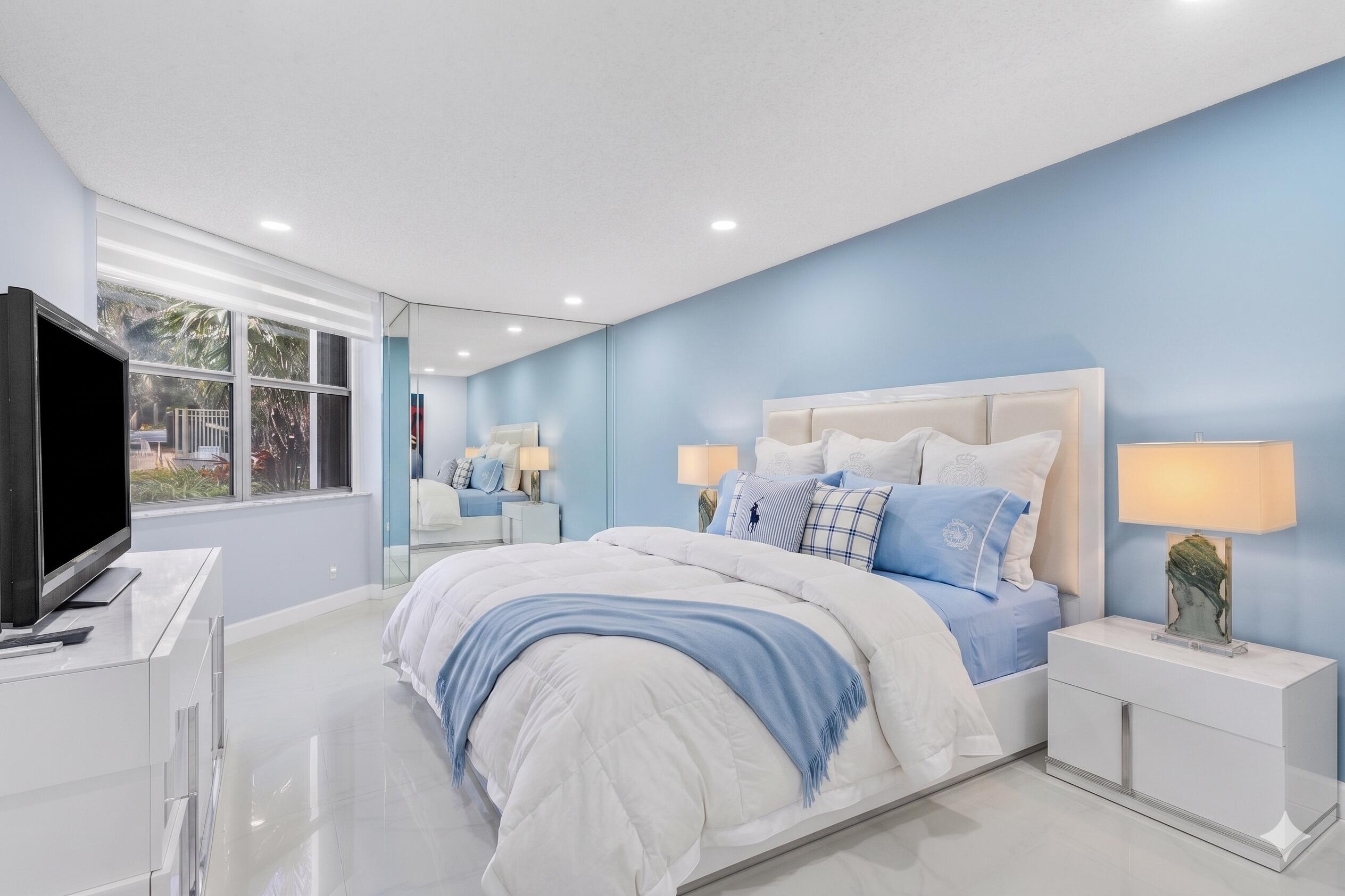 5200 N Ocean Drive 102