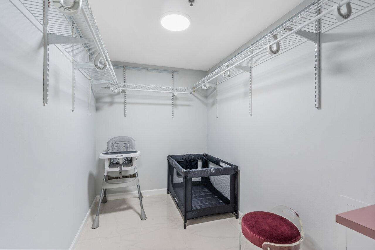 5200 N Ocean Drive 102