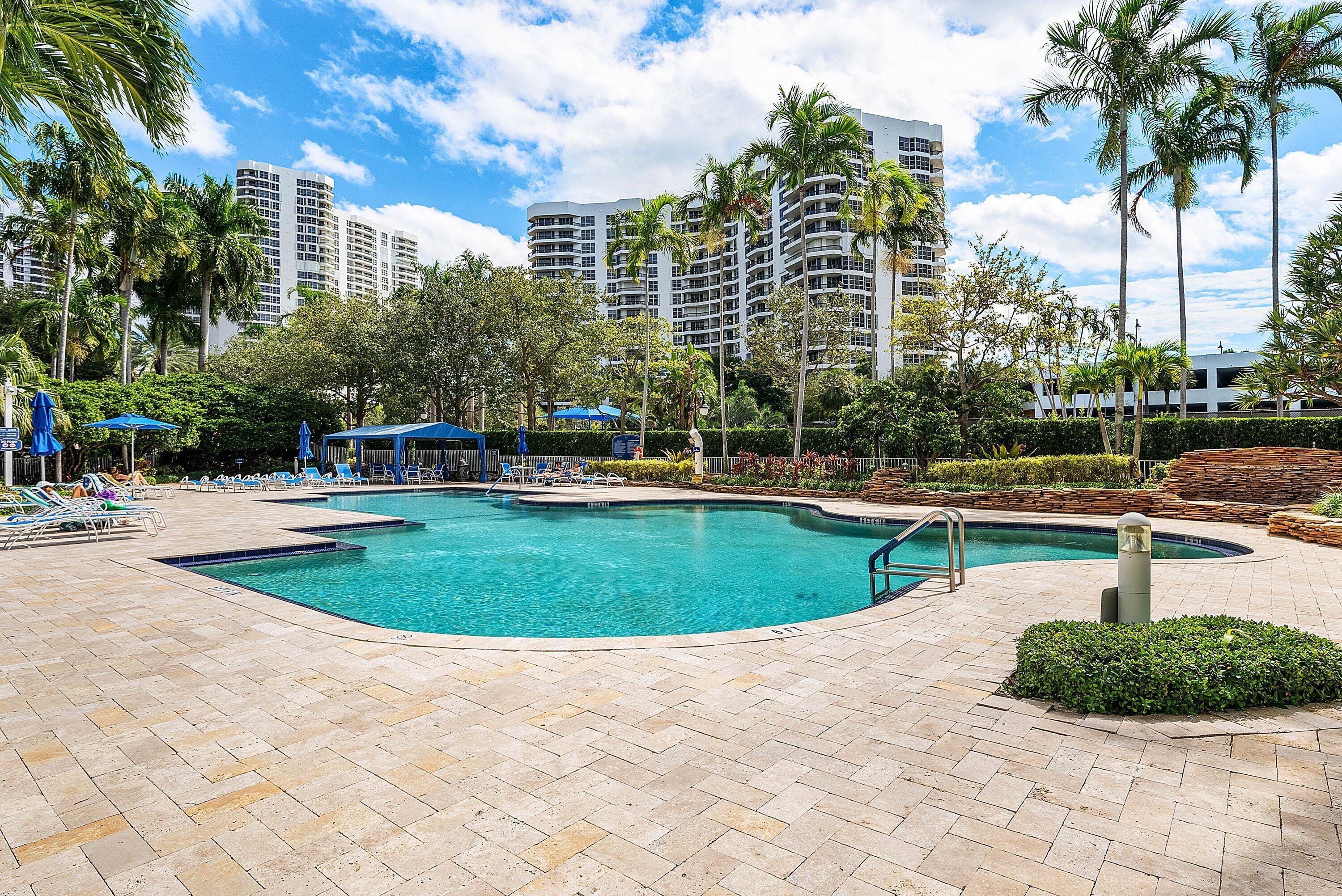 3500 Mystic Pointe Drive