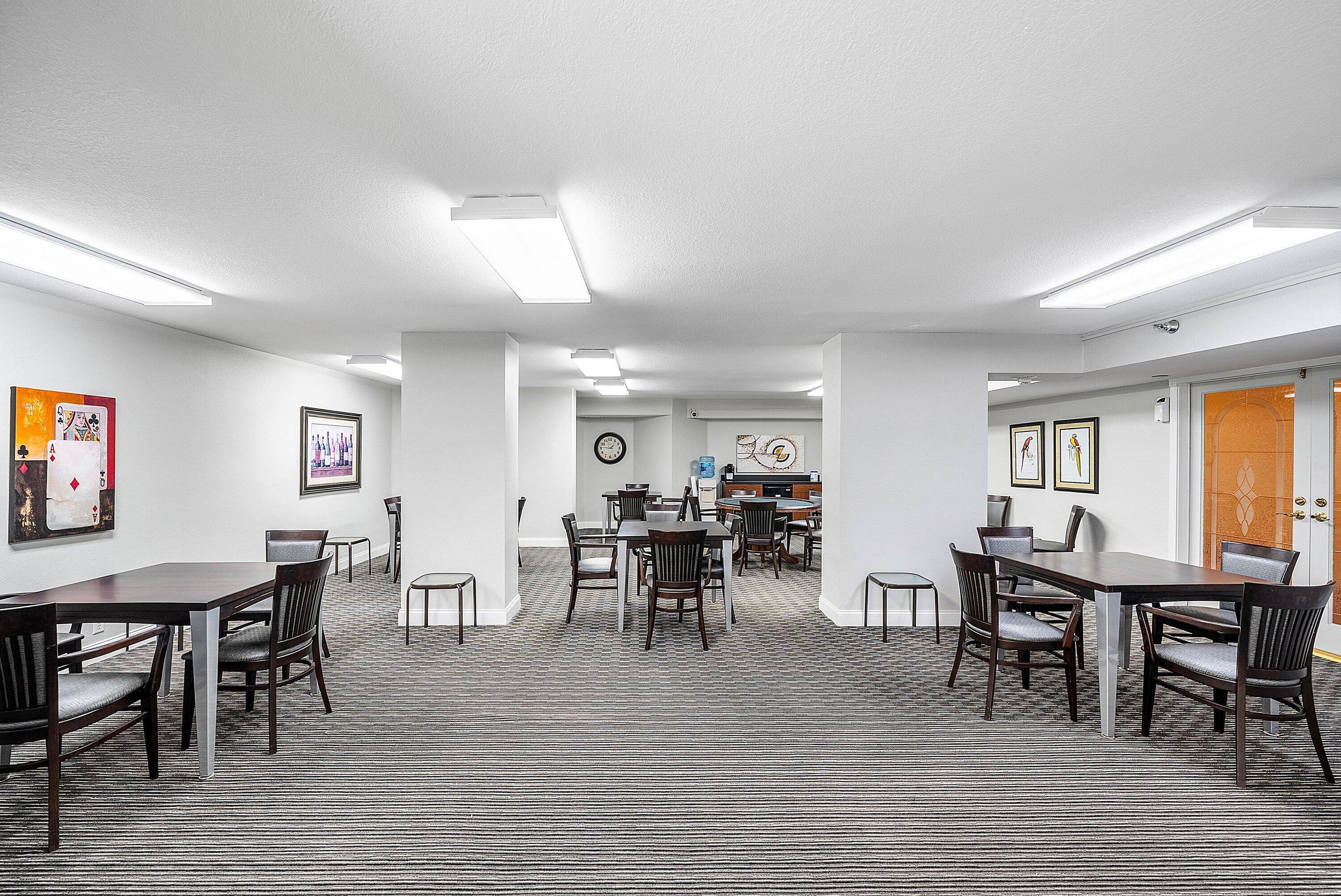 3500 Mystic Pointe Drive