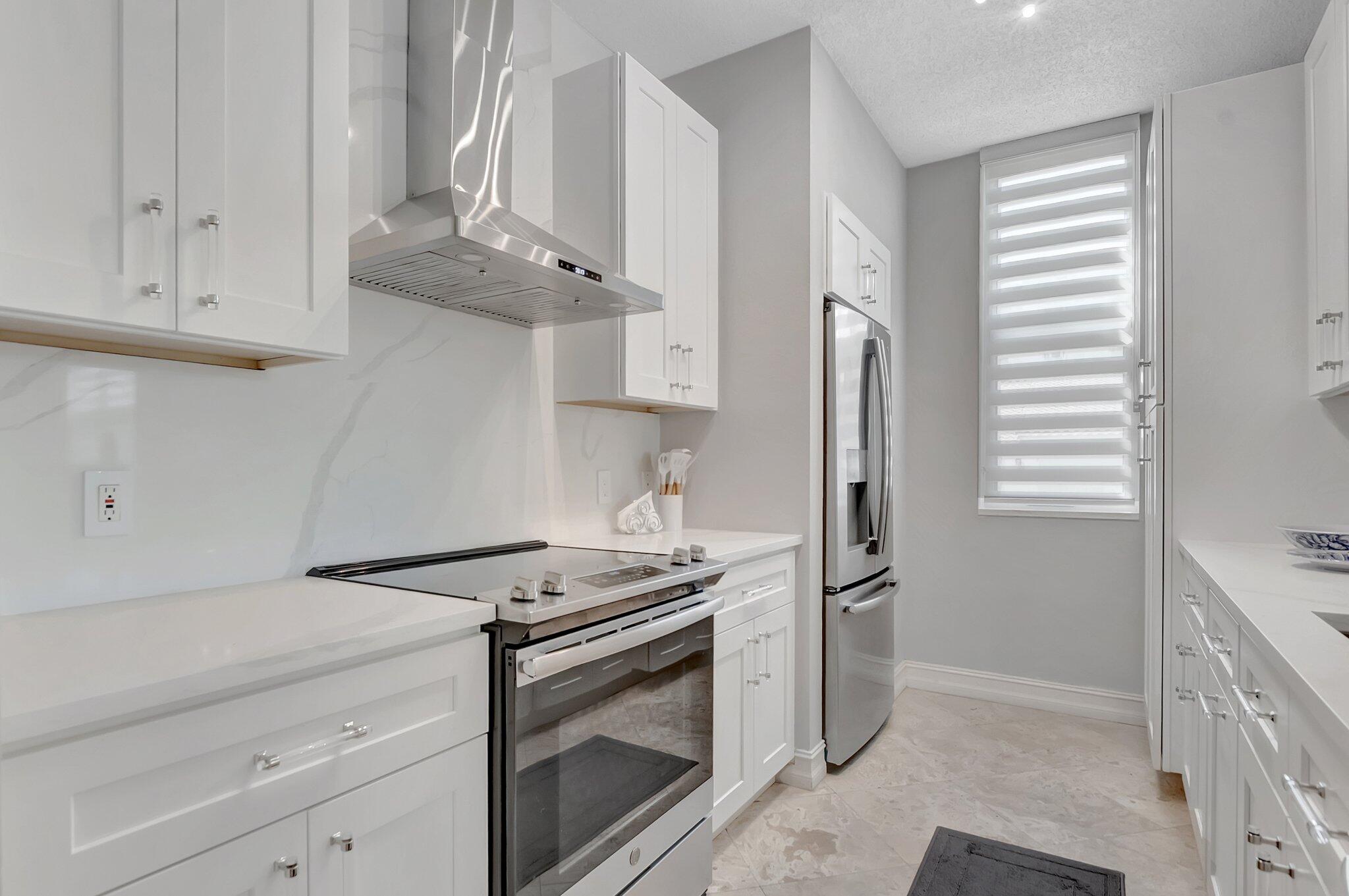 3606 S Ocean Boulevard 108