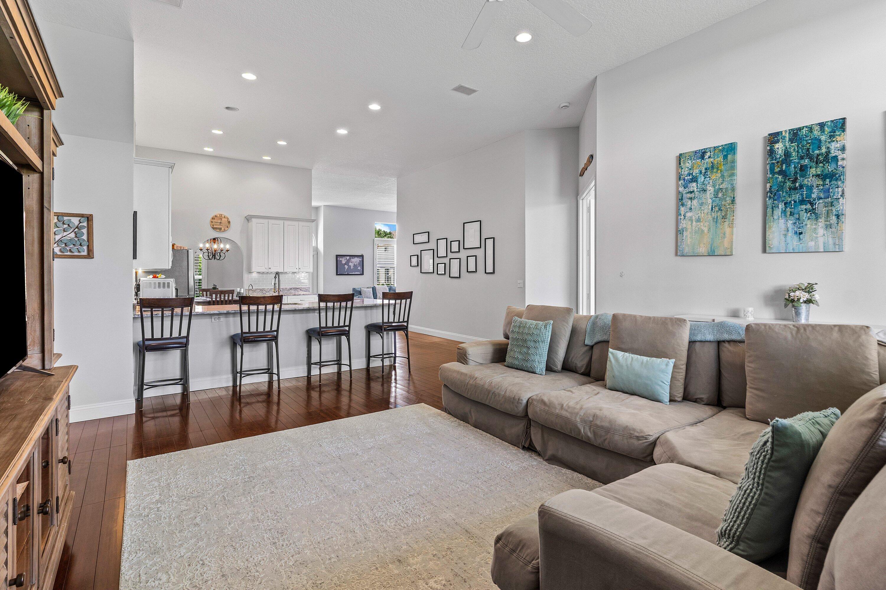 10767 Tea Olive Lane