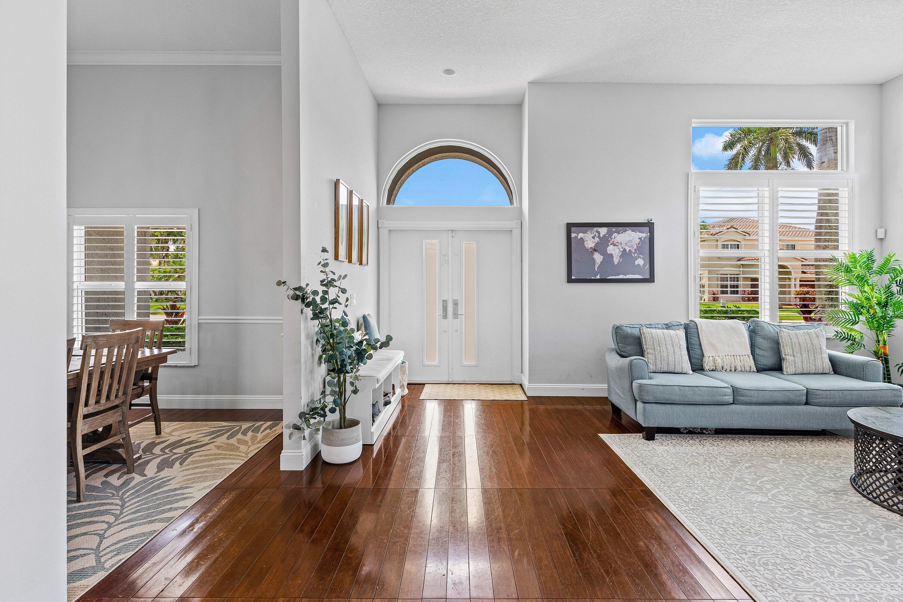 10767 Tea Olive Lane