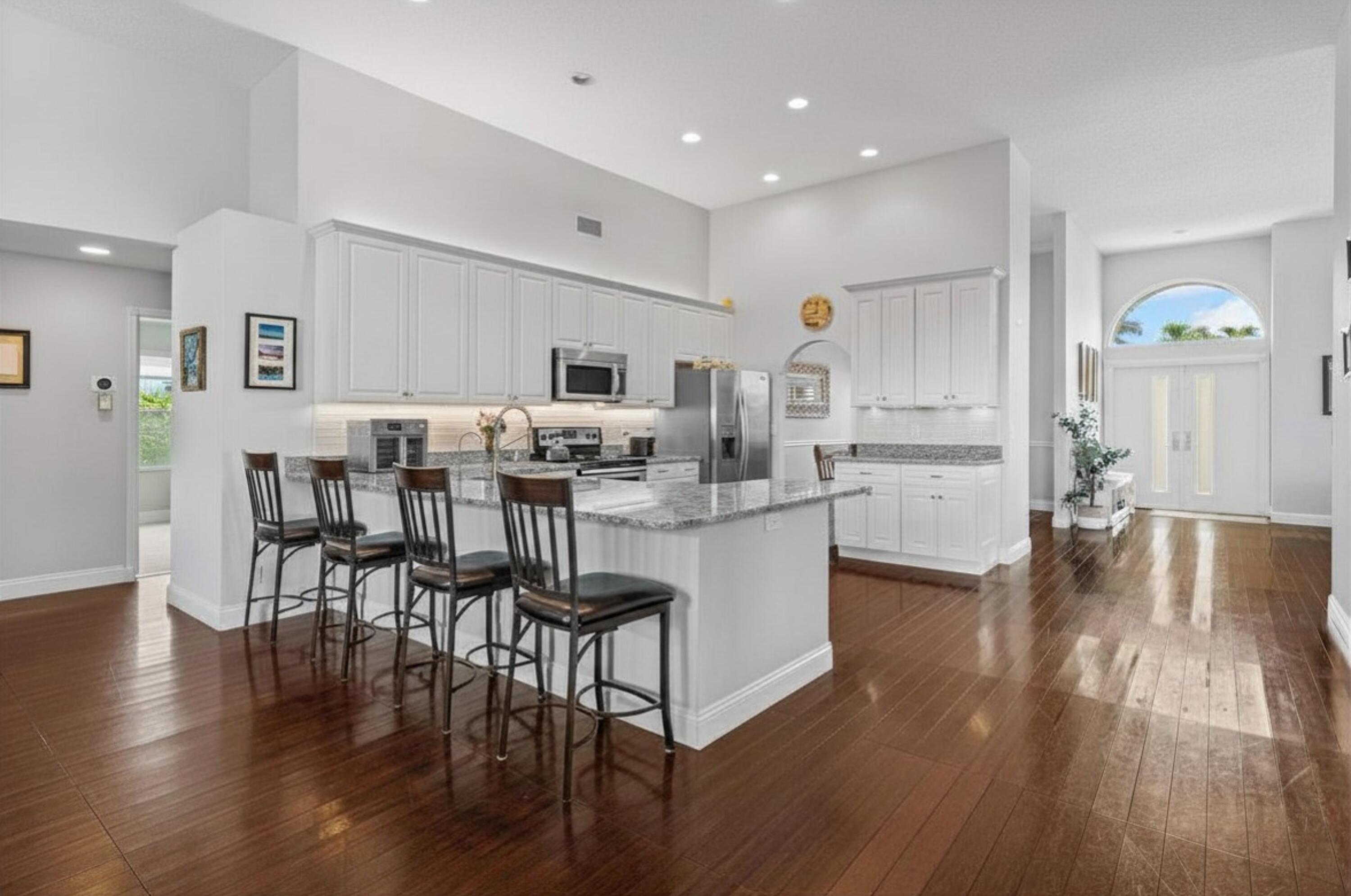 10767 Tea Olive Lane
