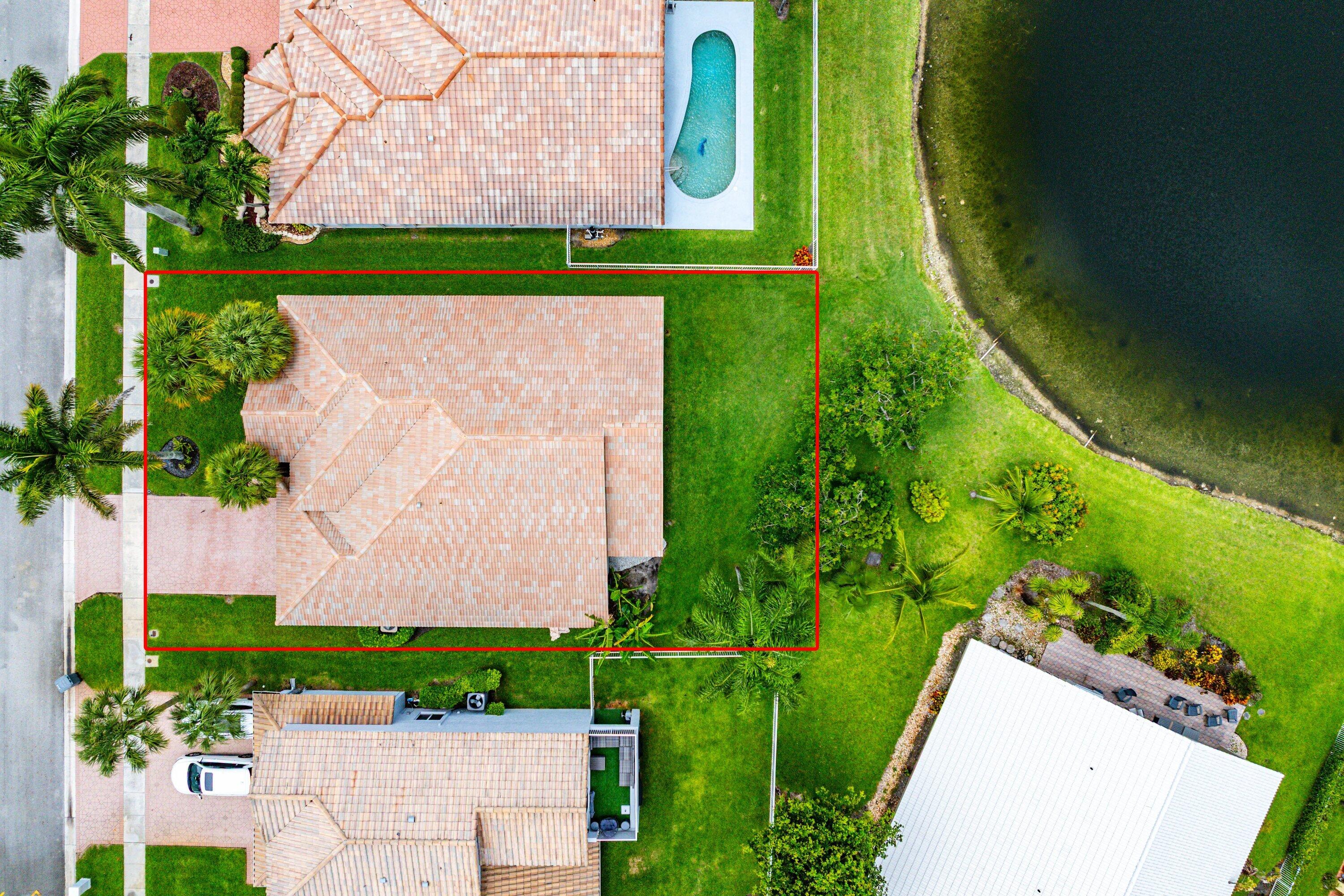 10767 Tea Olive Lane