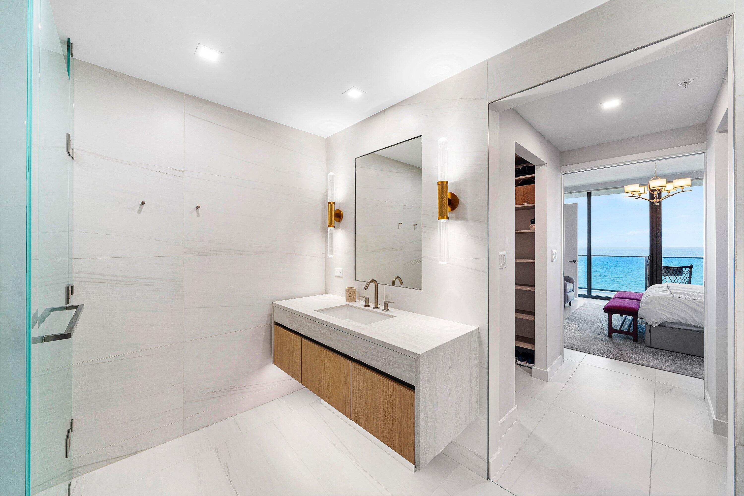 900 N Ocean Boulevard 1504