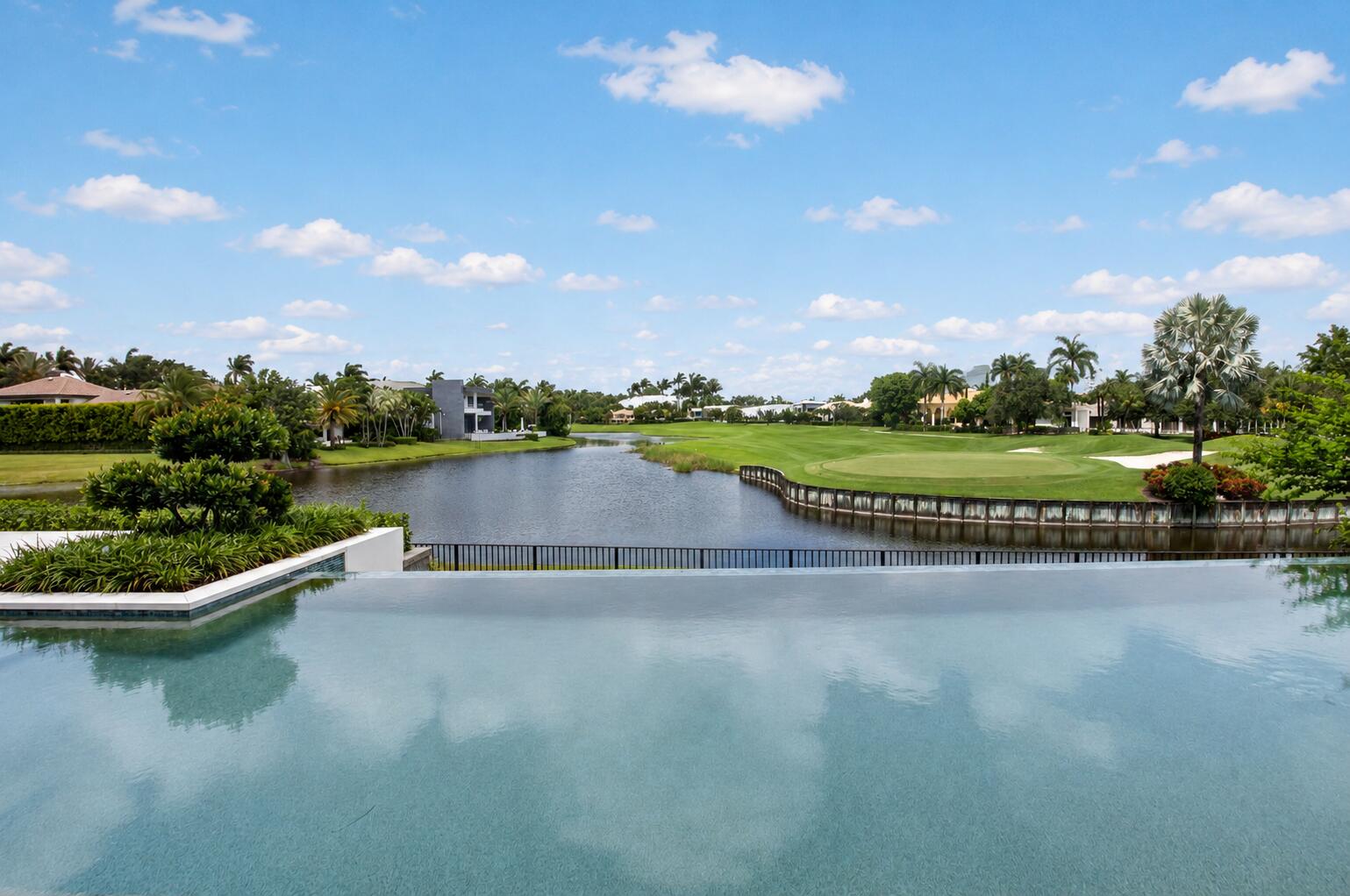 6960 Lake Estates Court