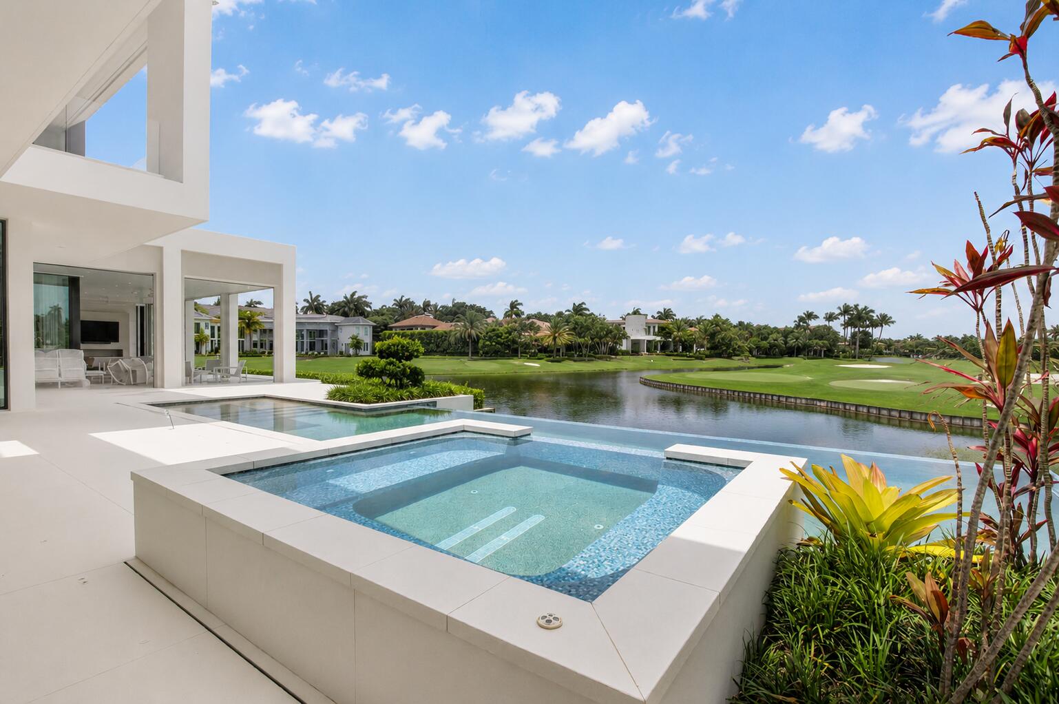 6960 Lake Estates Court