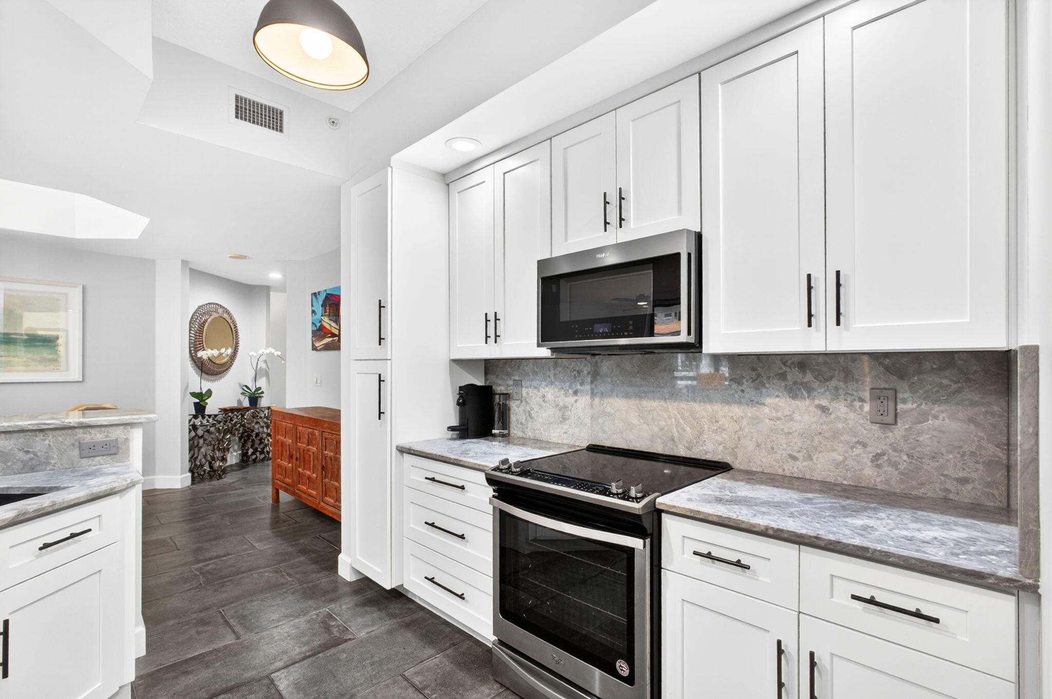 801 S Olive Avenue 614