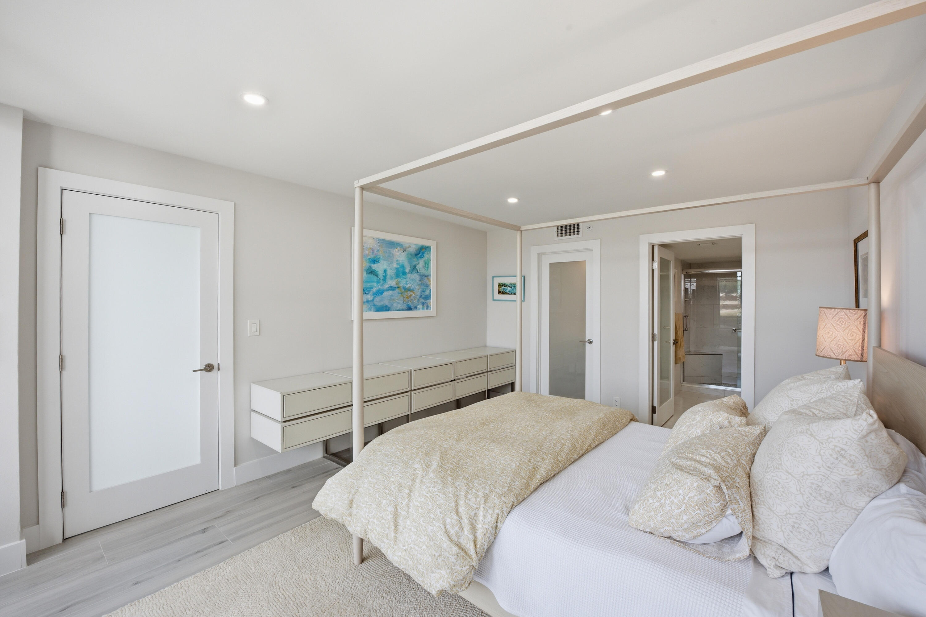 7768 Lakeside Boulevard 515