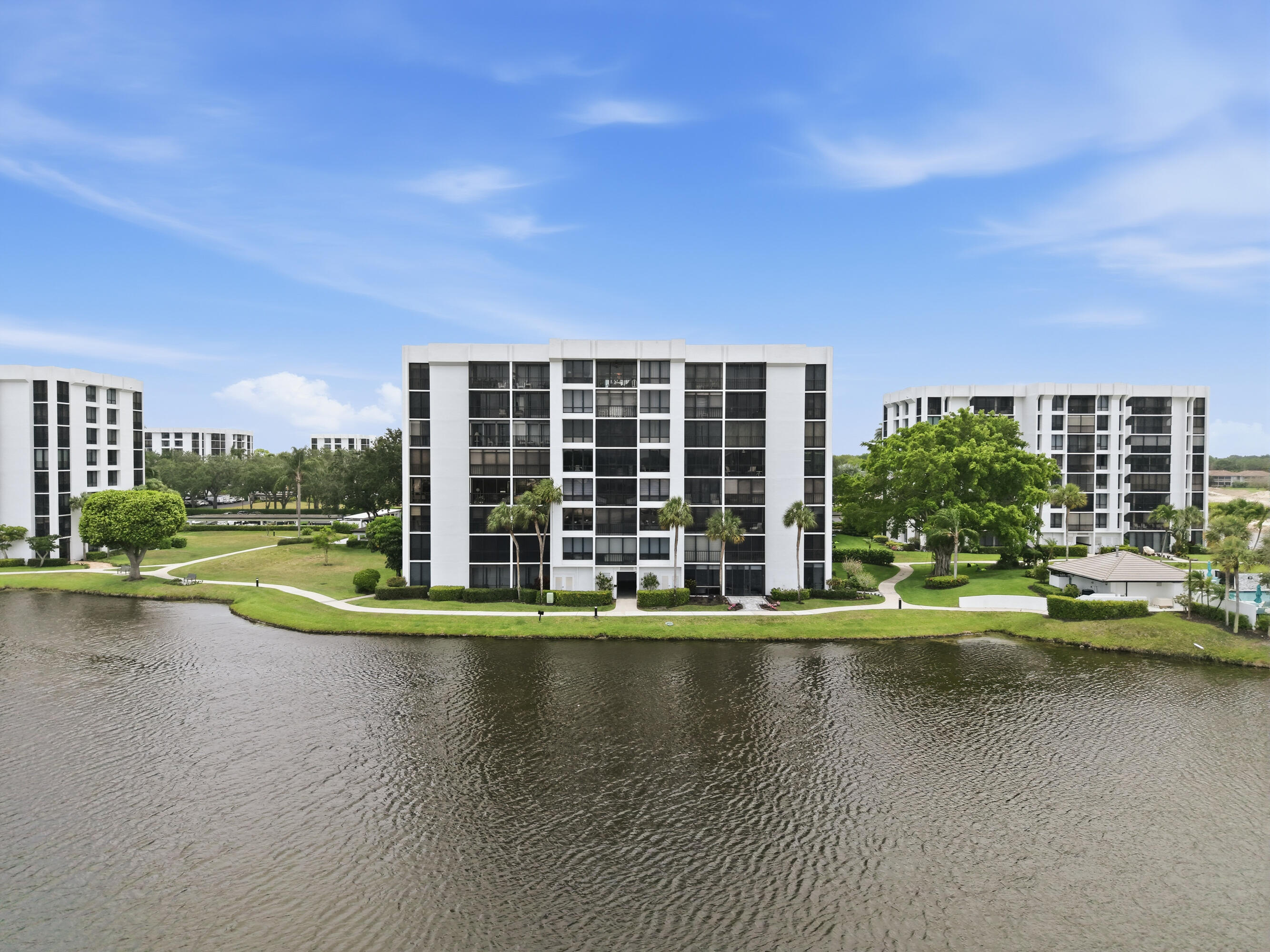 7768 Lakeside Boulevard 515