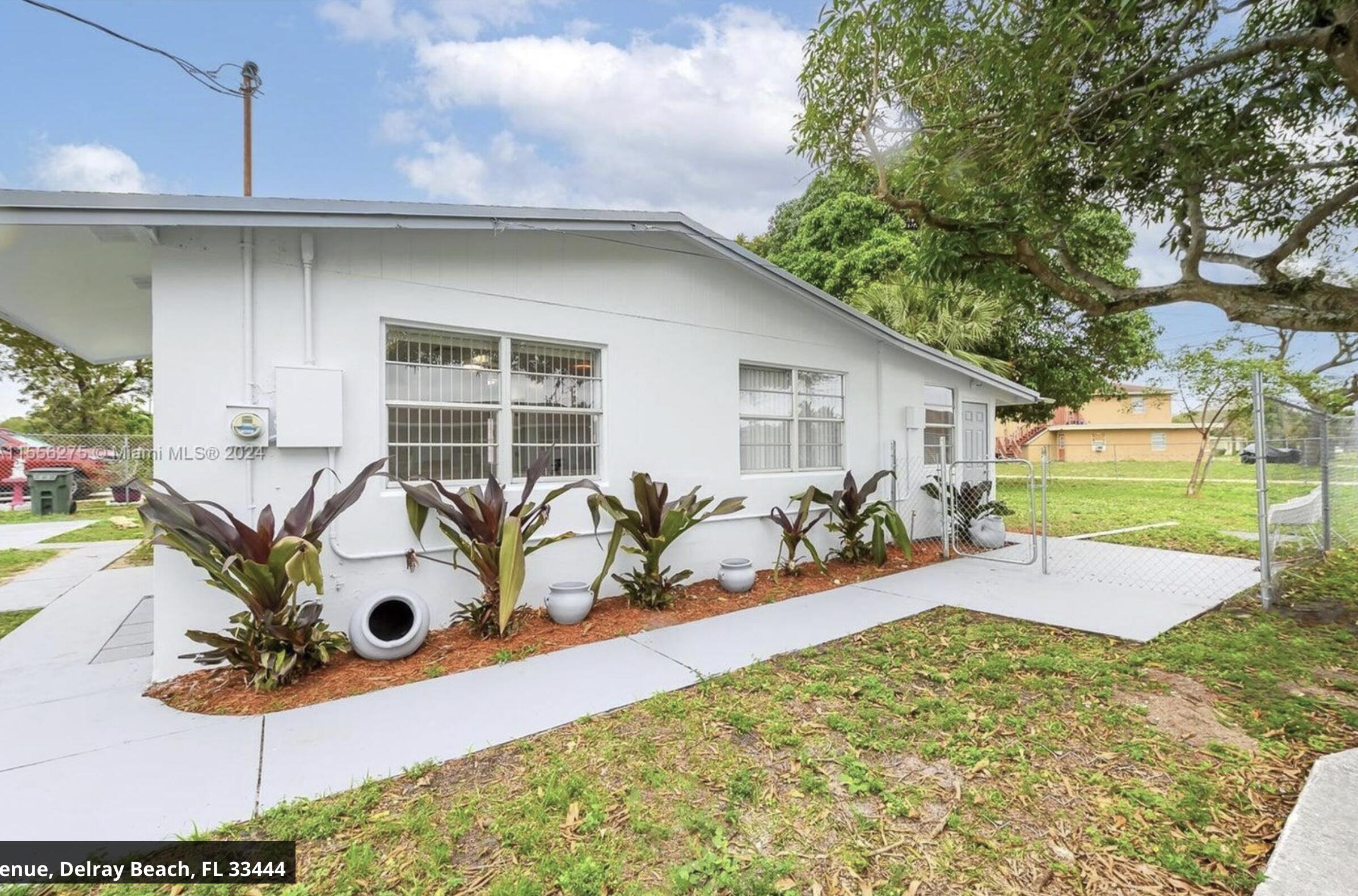 145 SW 13th Avenue