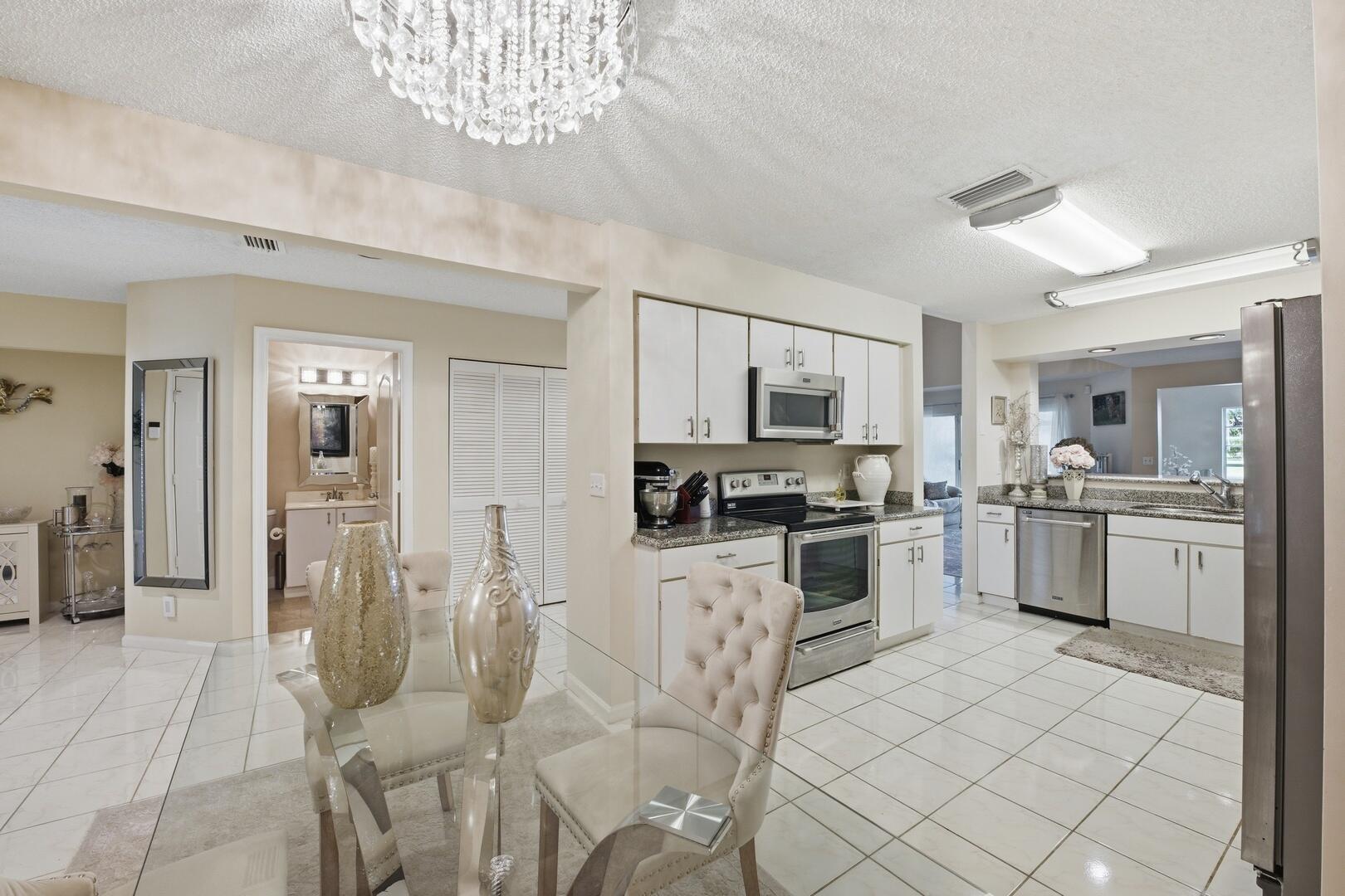 9172 Boca Gardens Parkway B