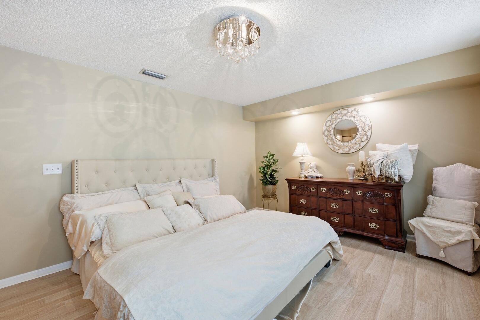 9172 Boca Gardens Parkway B